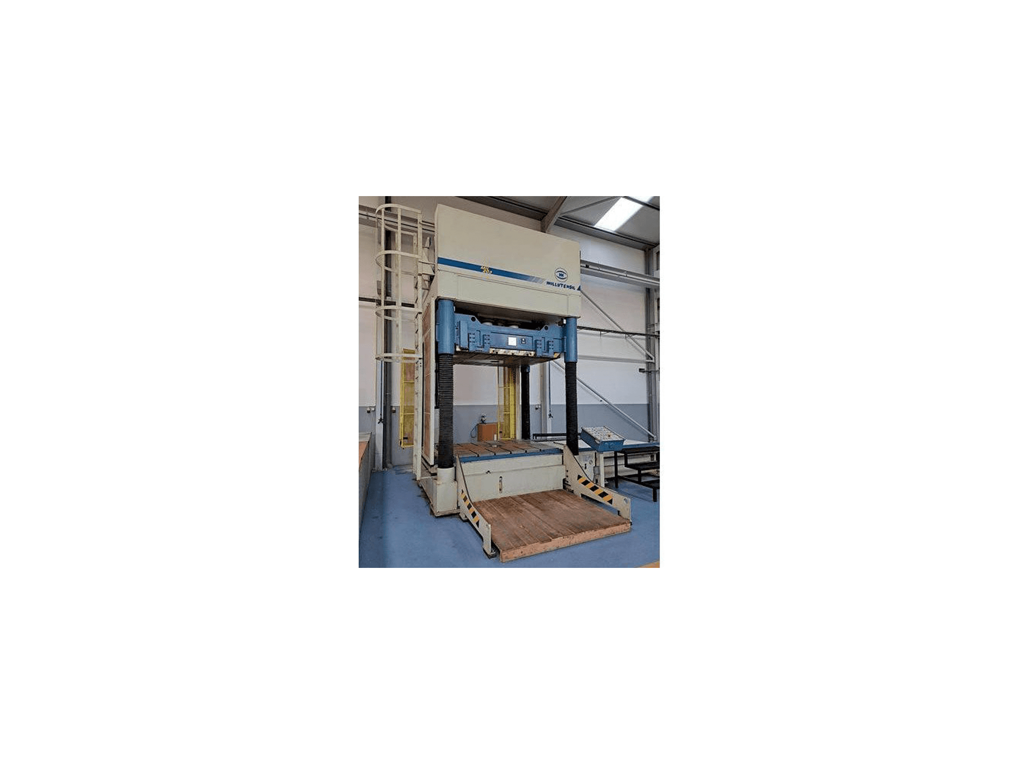 Vista Lateral Esquerda da MILLUTENSIL Mil 203 máquina