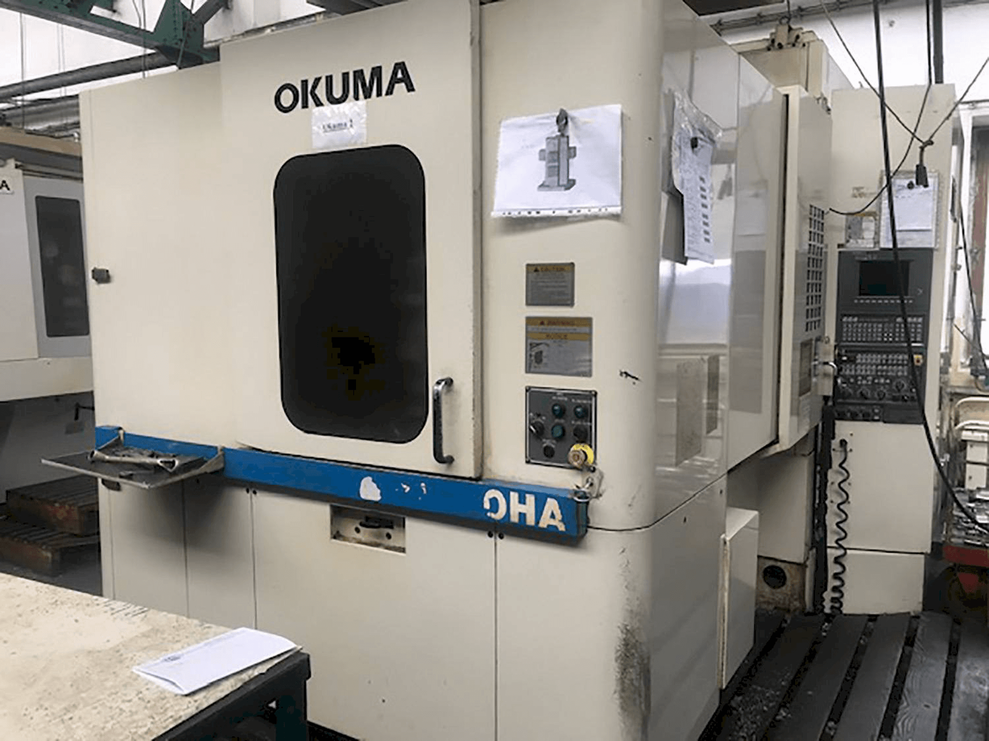 Vista Frontal da Okuma MX-40HA máquina