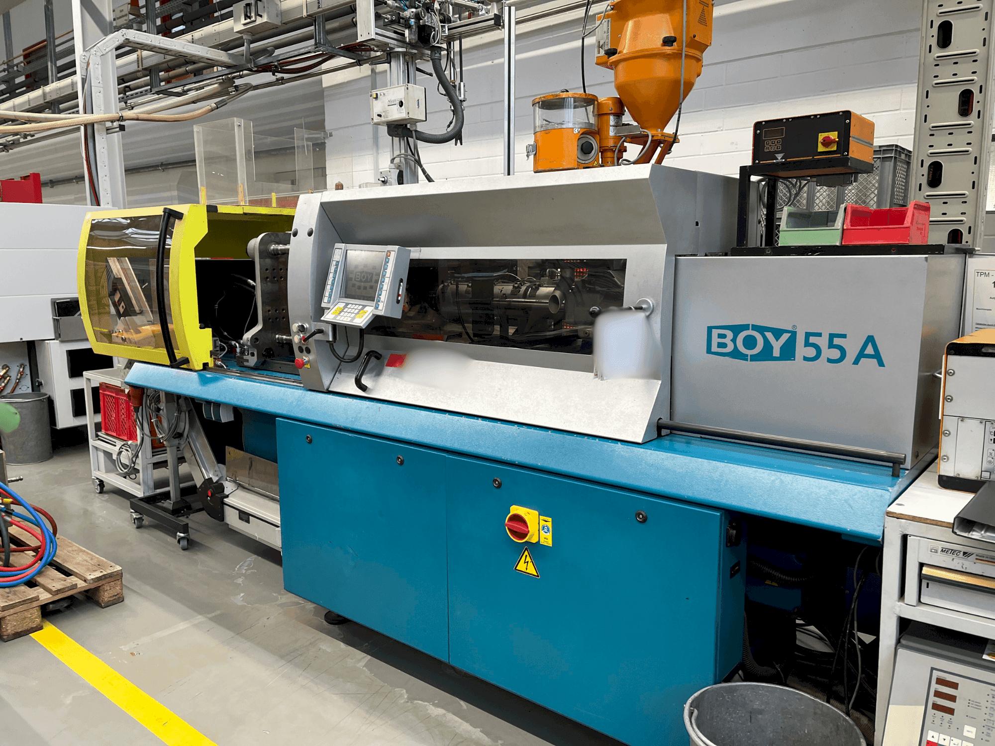 Vista Frontal da BOY 55A máquina