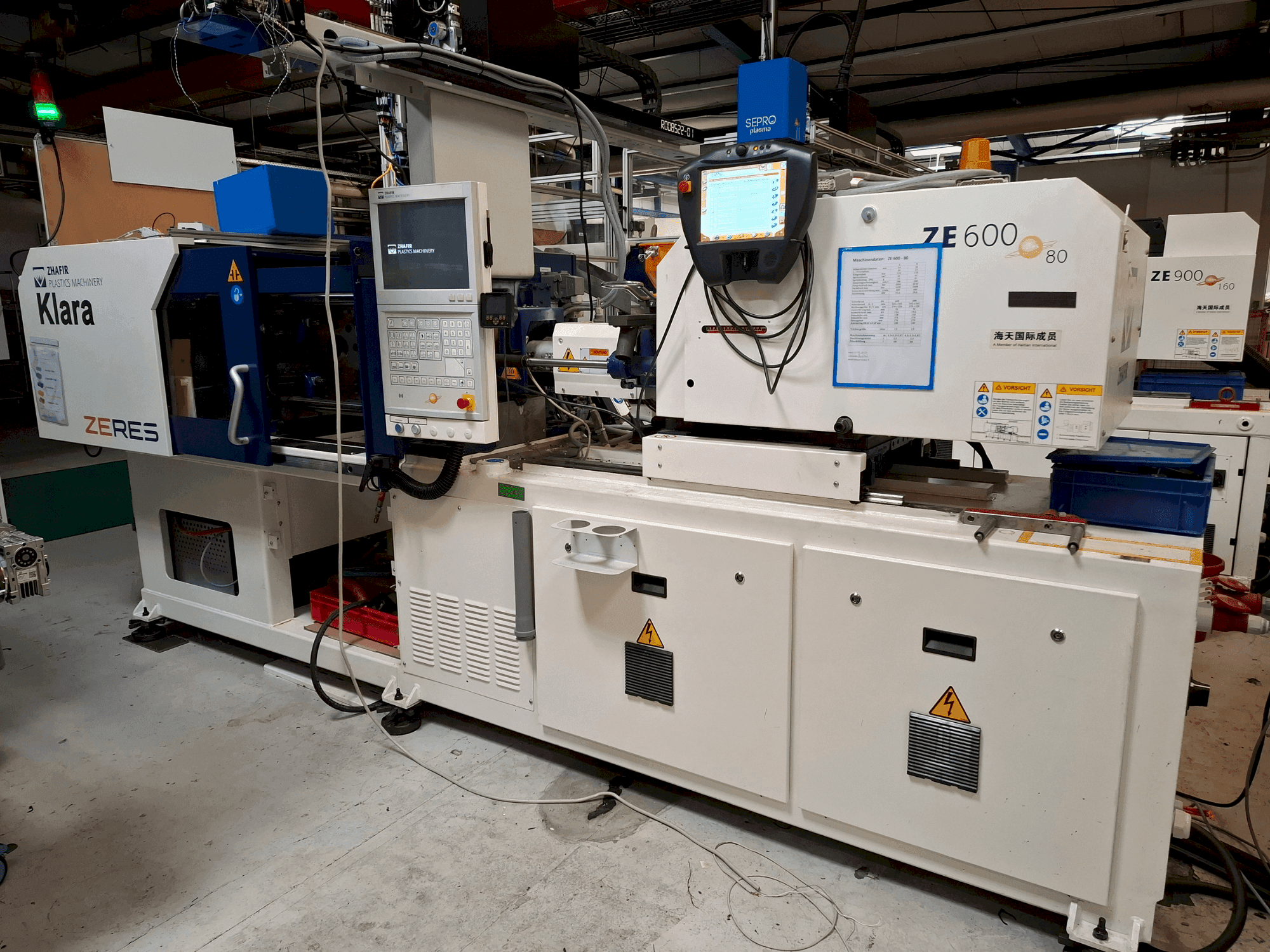 Vista Frontal da HAITIAN ZHAFIR Zeres ZE600 máquina