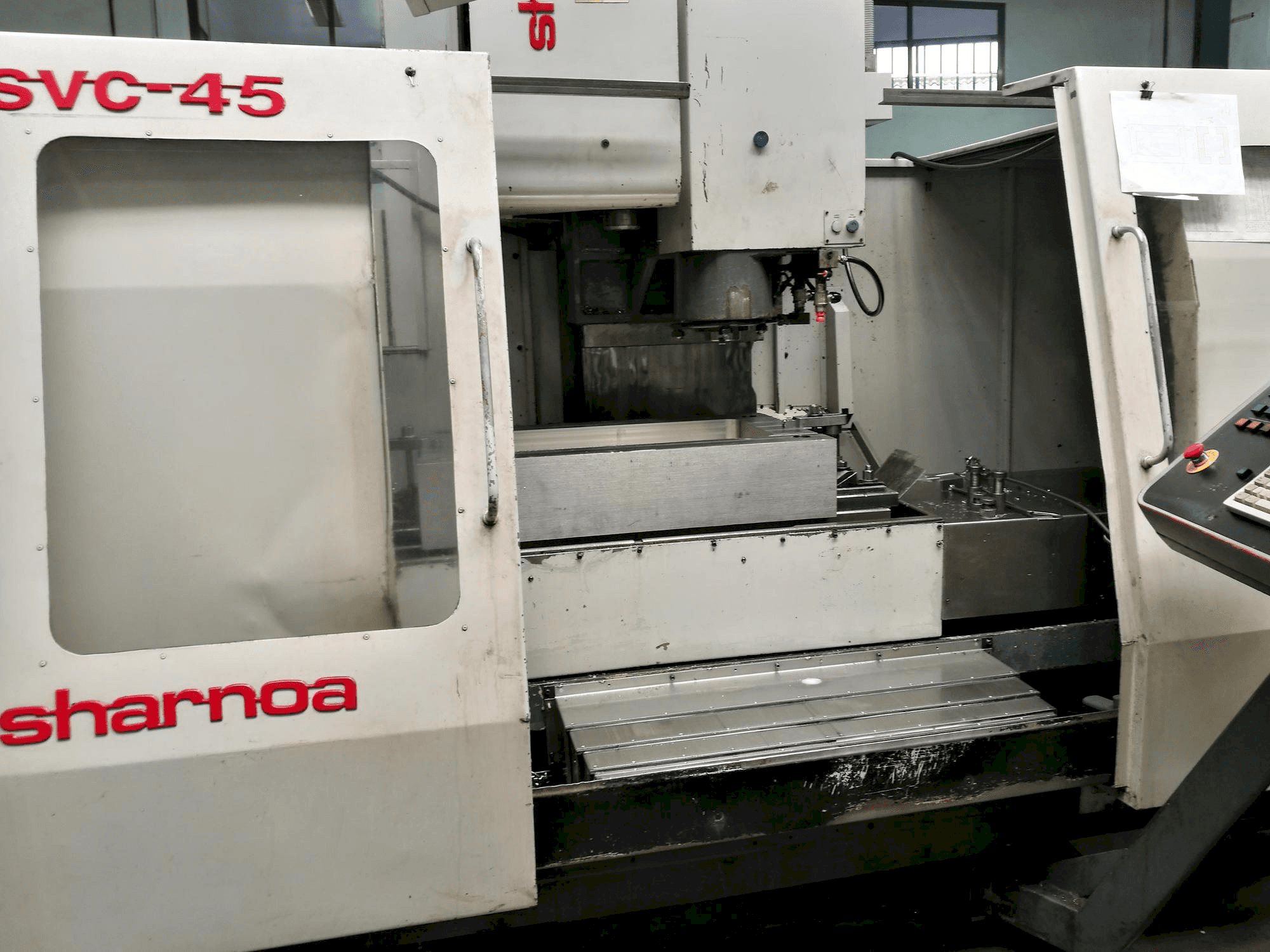 Vista Frontal da Sharnoa SVC-45 máquina