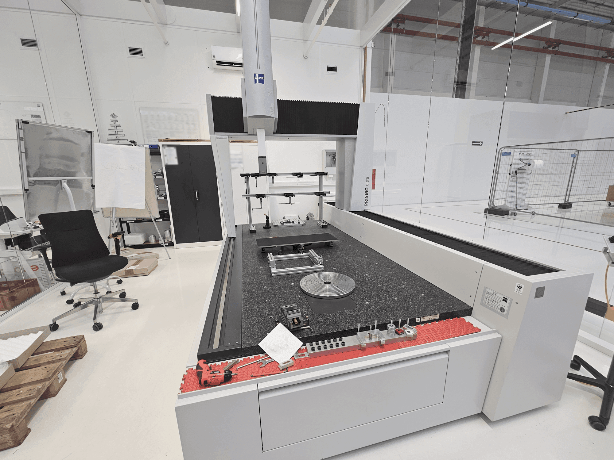 Vista Frontal da ZEISS PRISMO 12/24/10 ultra máquina