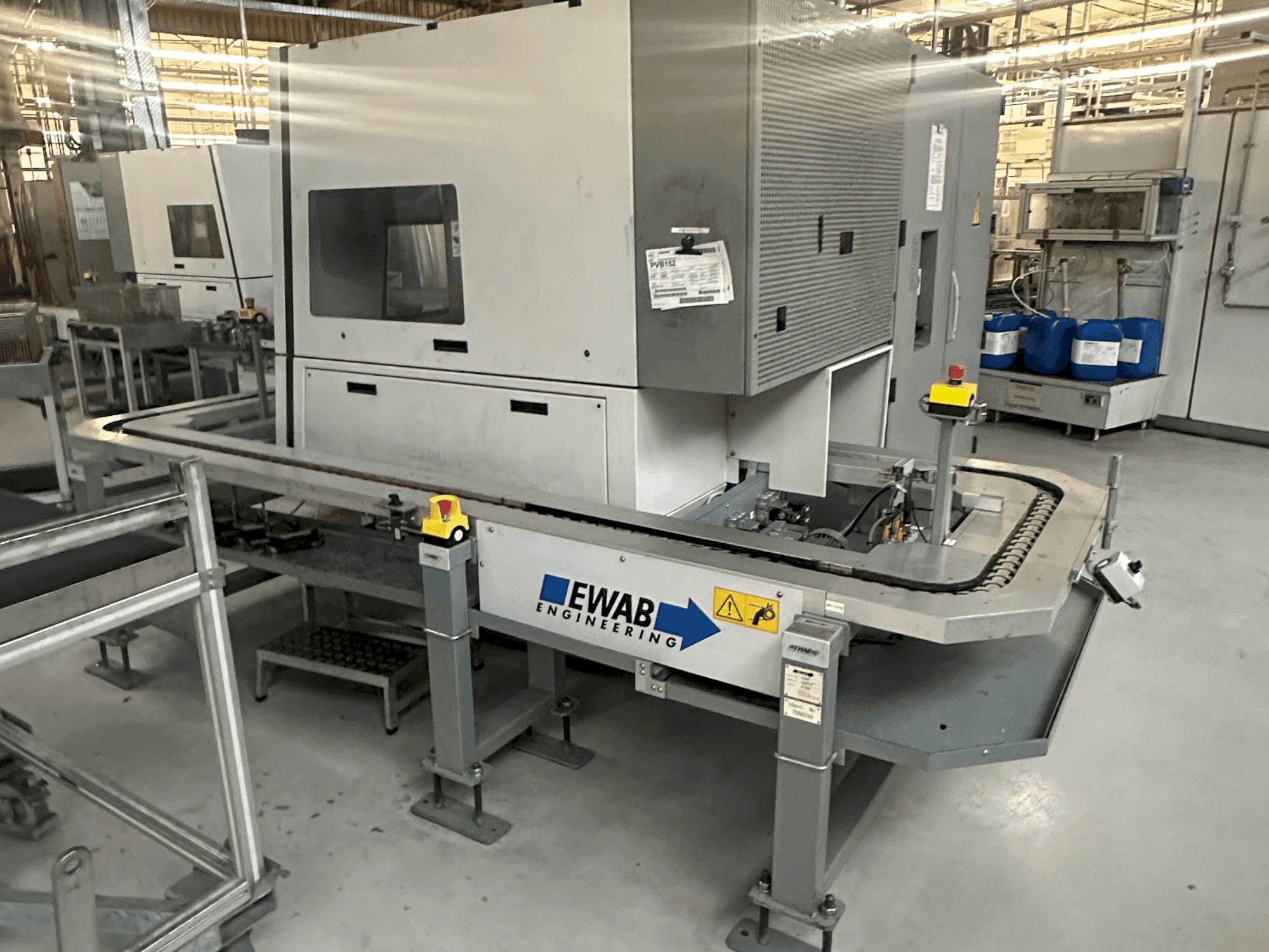 Vista Frontal da DMG Gildemeister CTV 250 máquina