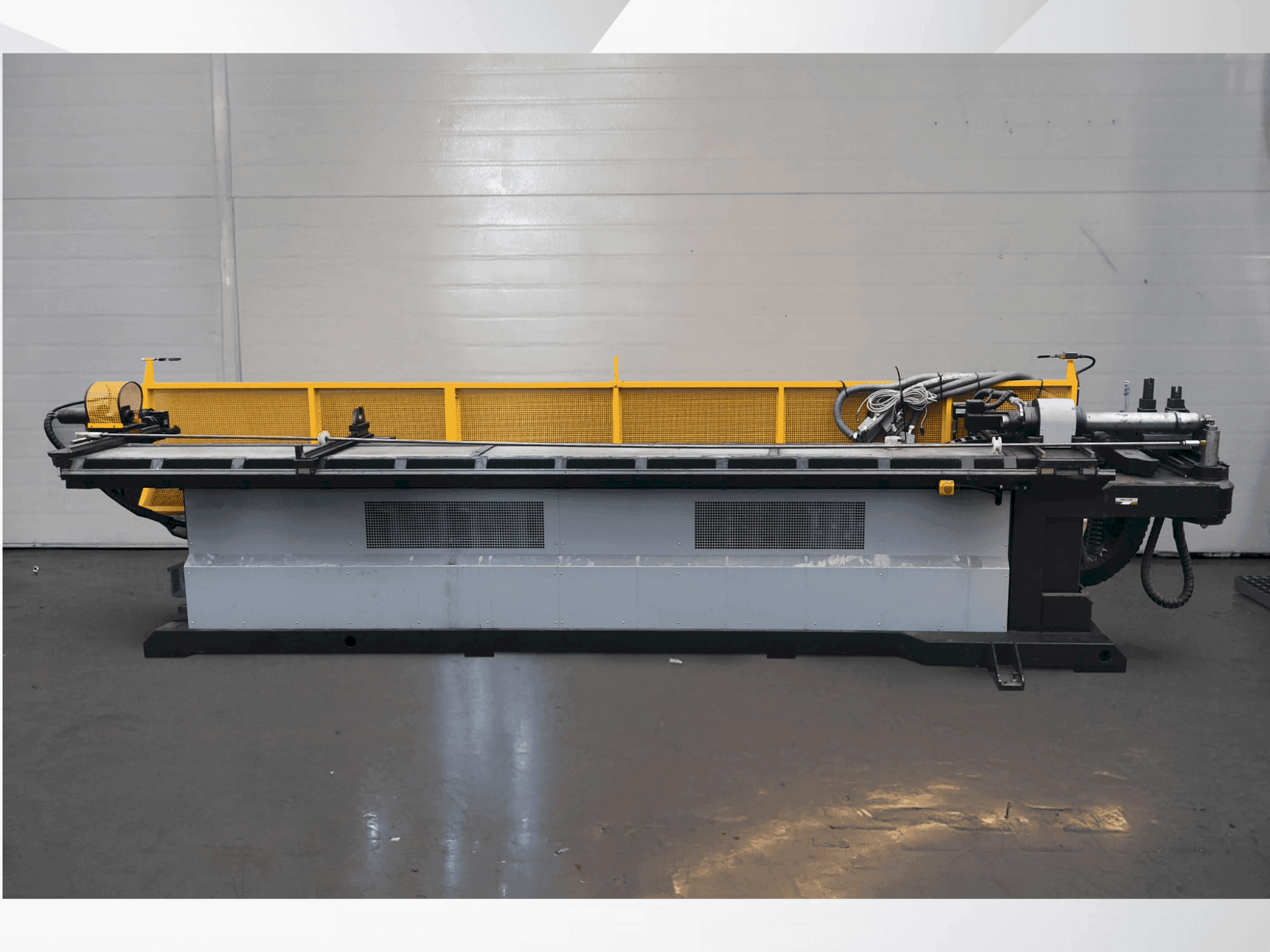 Vista Frontal da MACRI Provar 6-45 U-D máquina