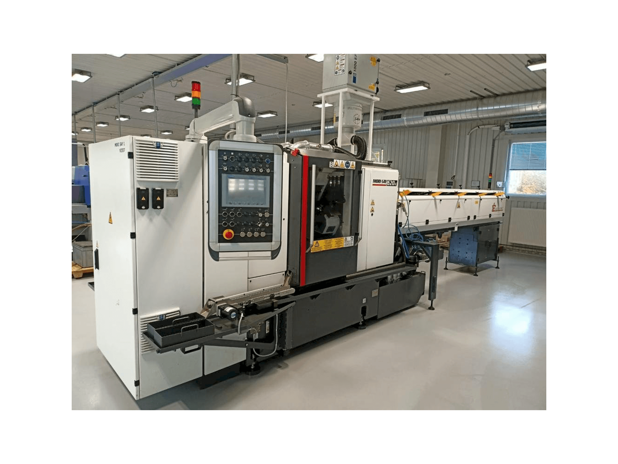 Vista Frontal da MORI SAY 620 AC máquina
