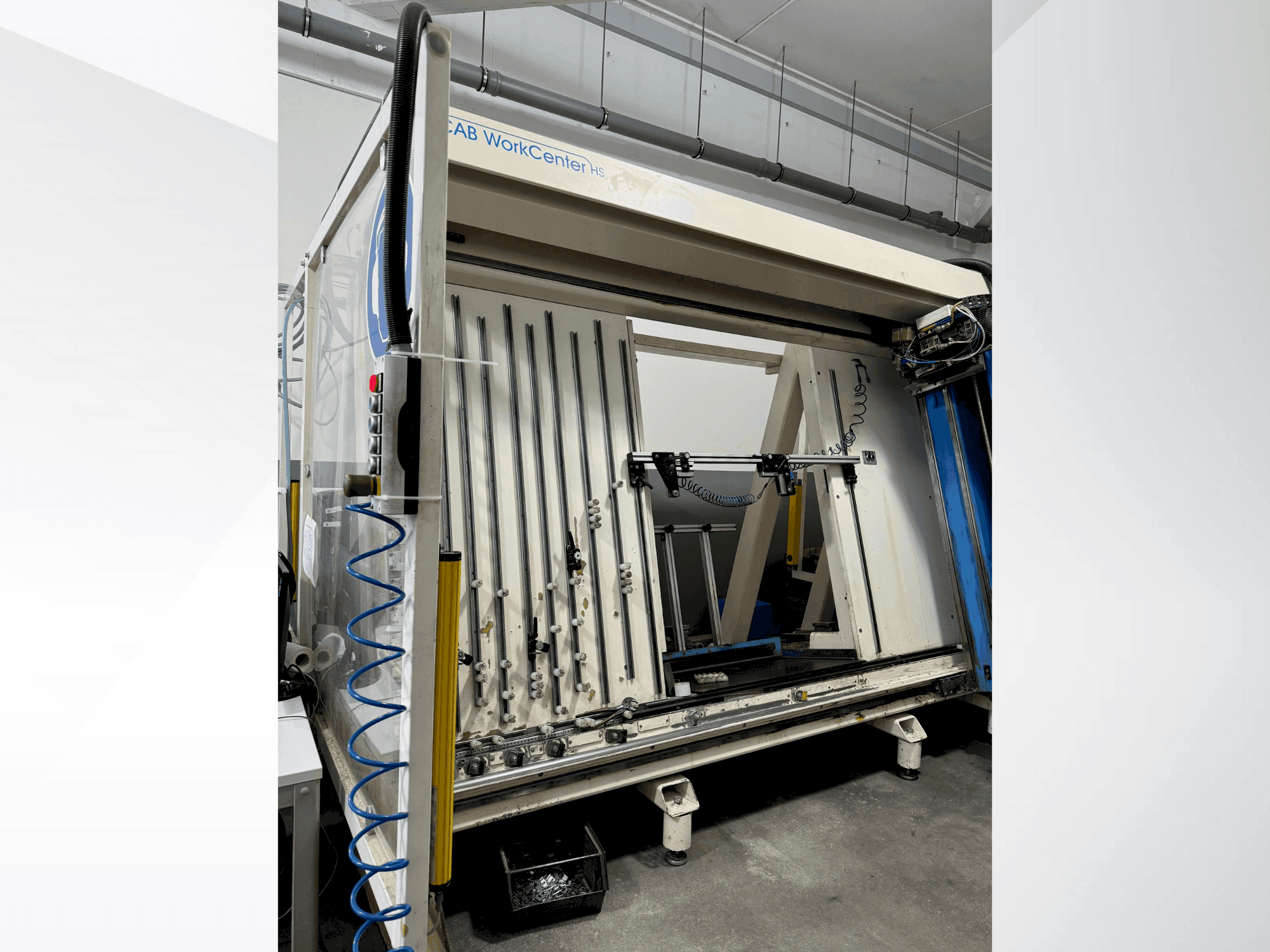 Vista Frontal da STEINHAUER eCAB workCenter HS máquina