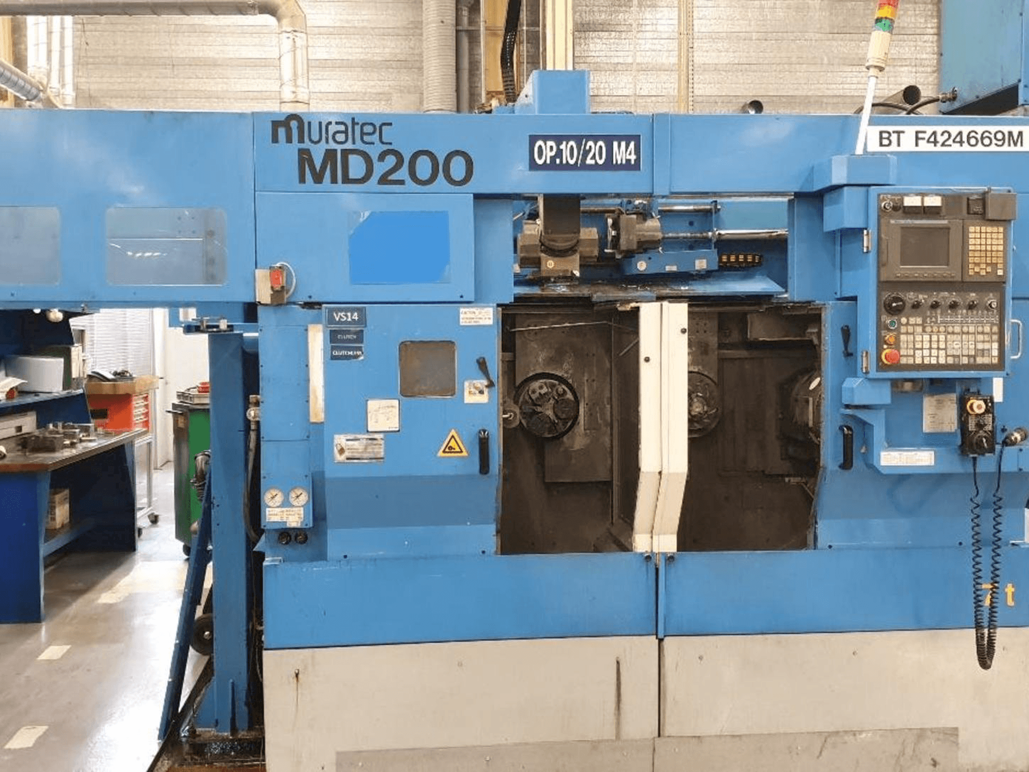 Vista Frontal da Muratec MD200 máquina
