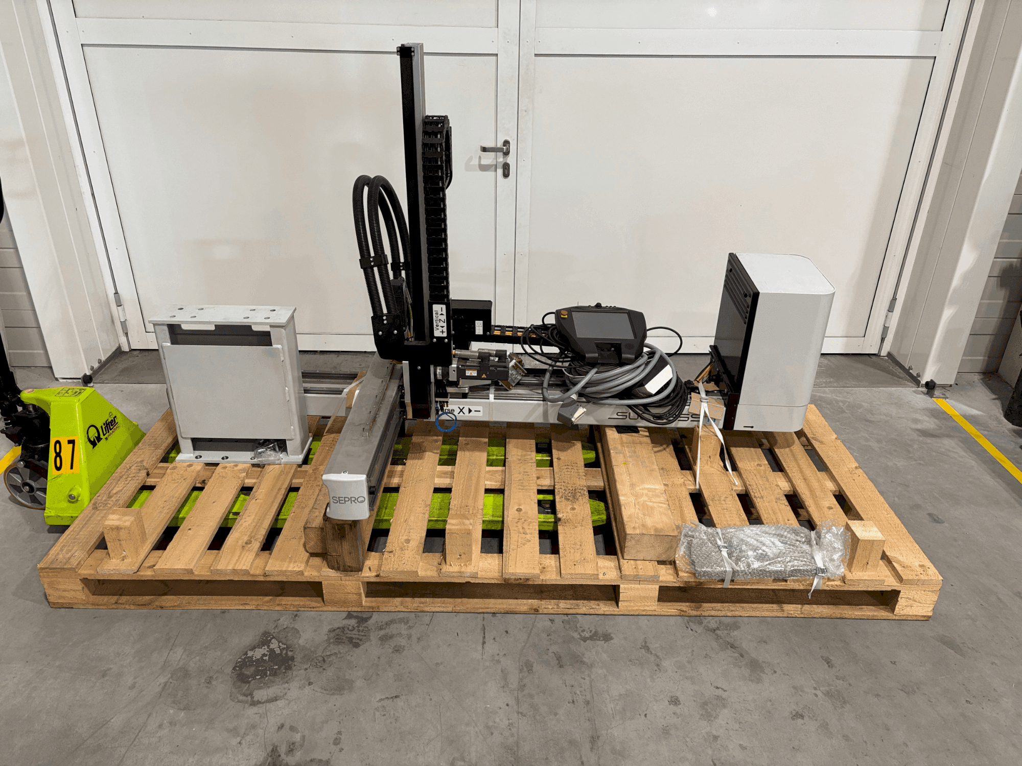 Vista Frontal da Sepro Success 11 máquina