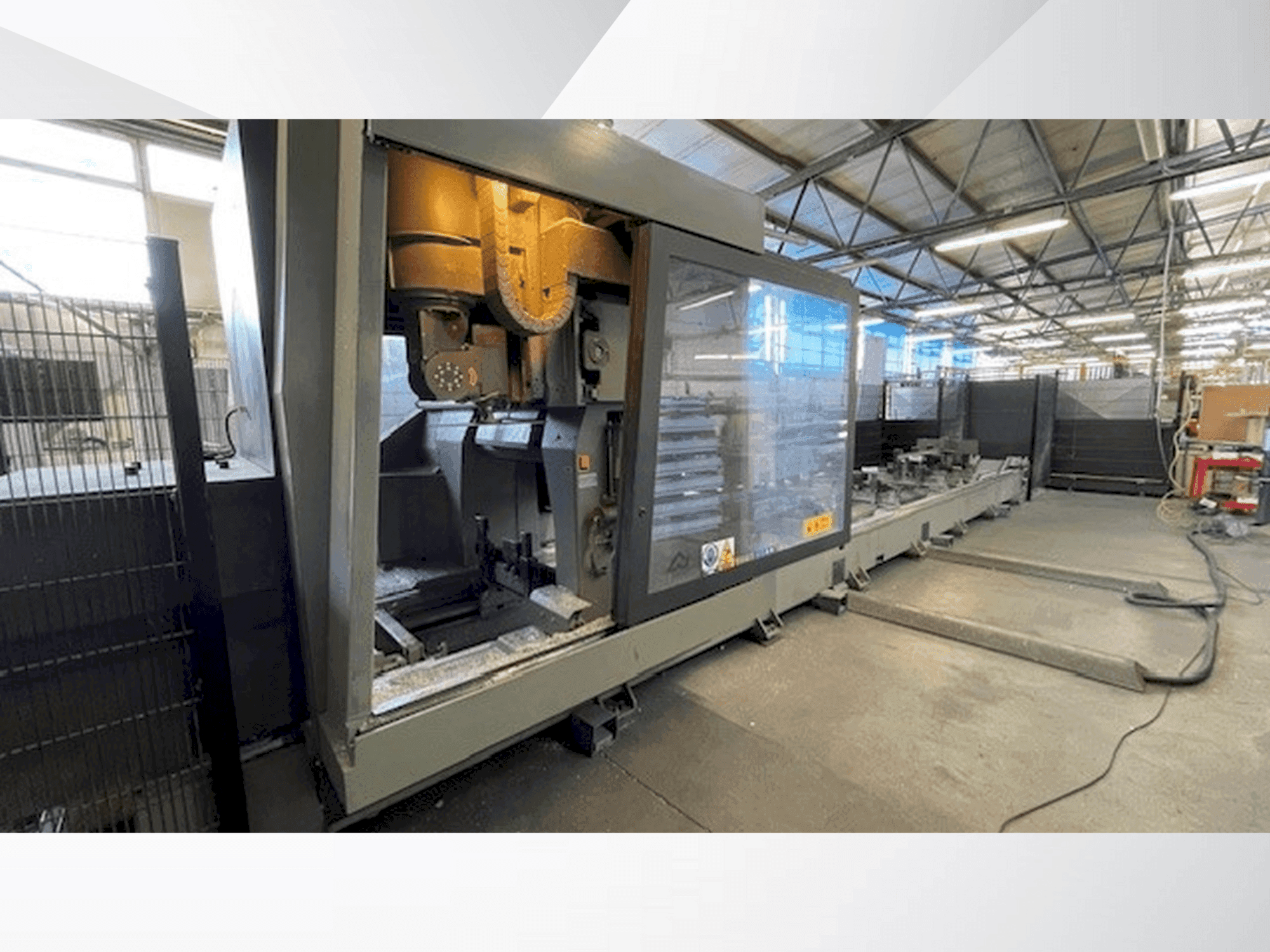 Vista Frontal da Emmegi SATELLITE XT 7800 máquina