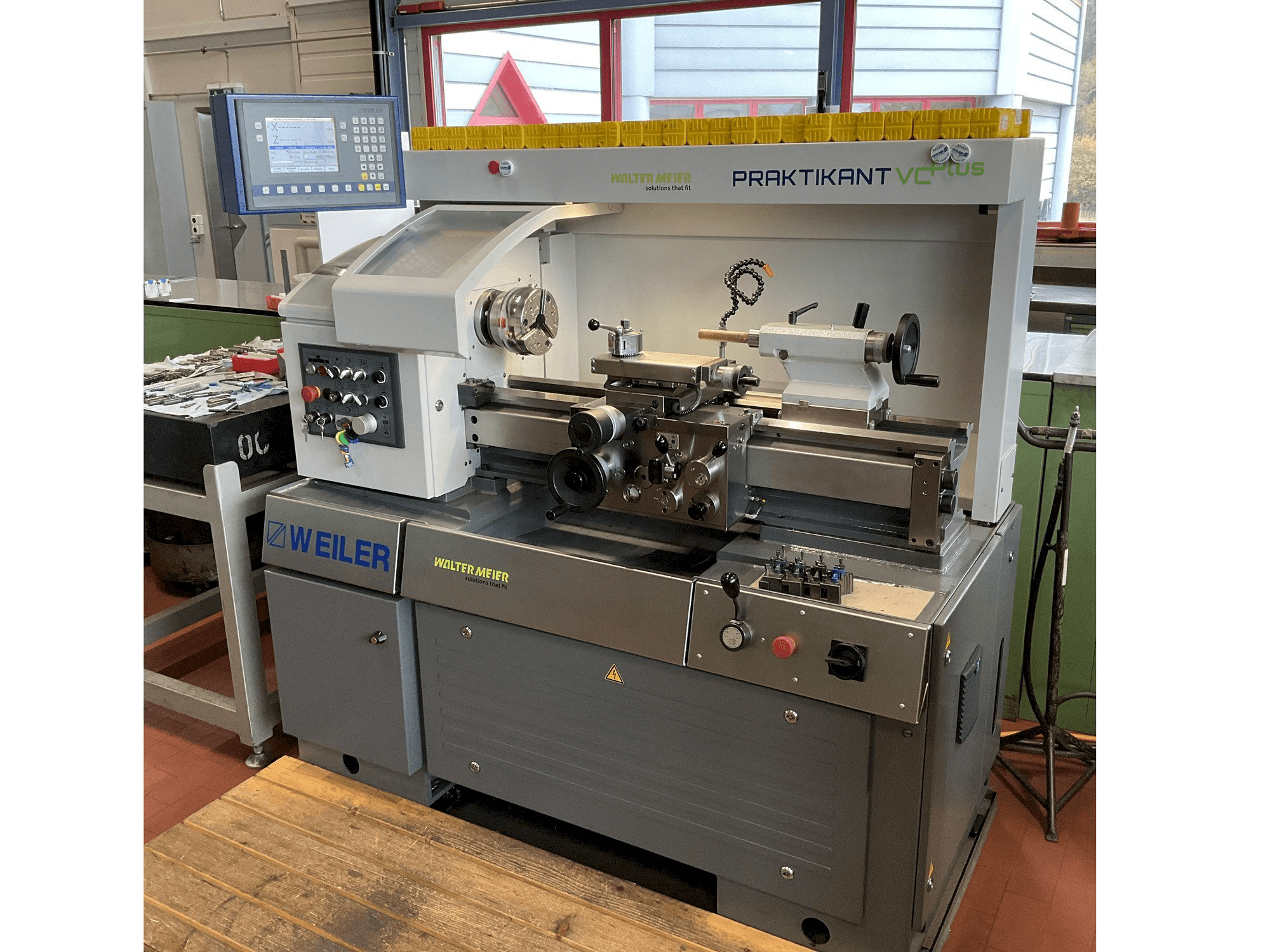 Vista Frontal da Weiler Praktikant VCplus máquina