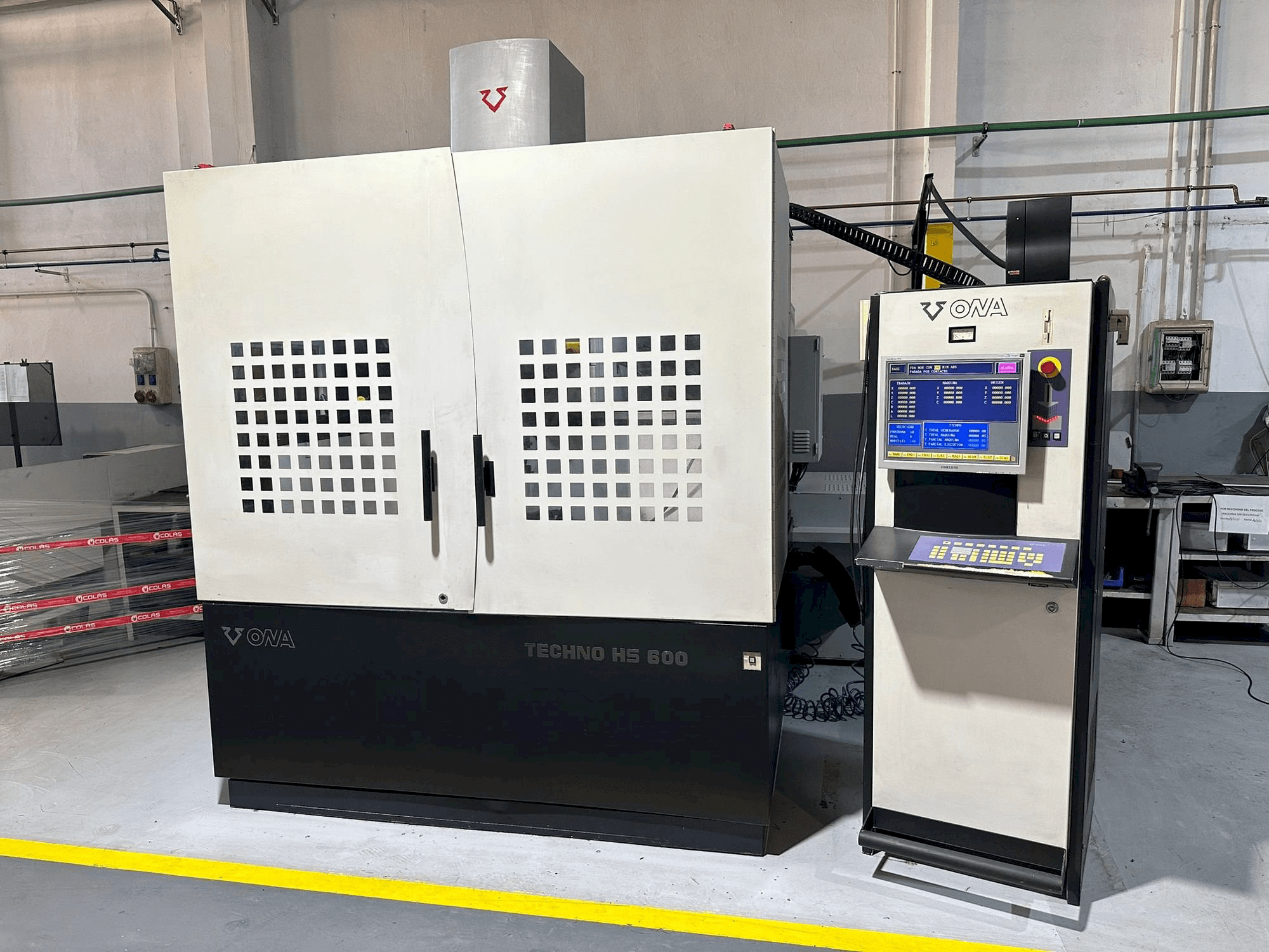 Vista Frontal da ONA HS 600 máquina