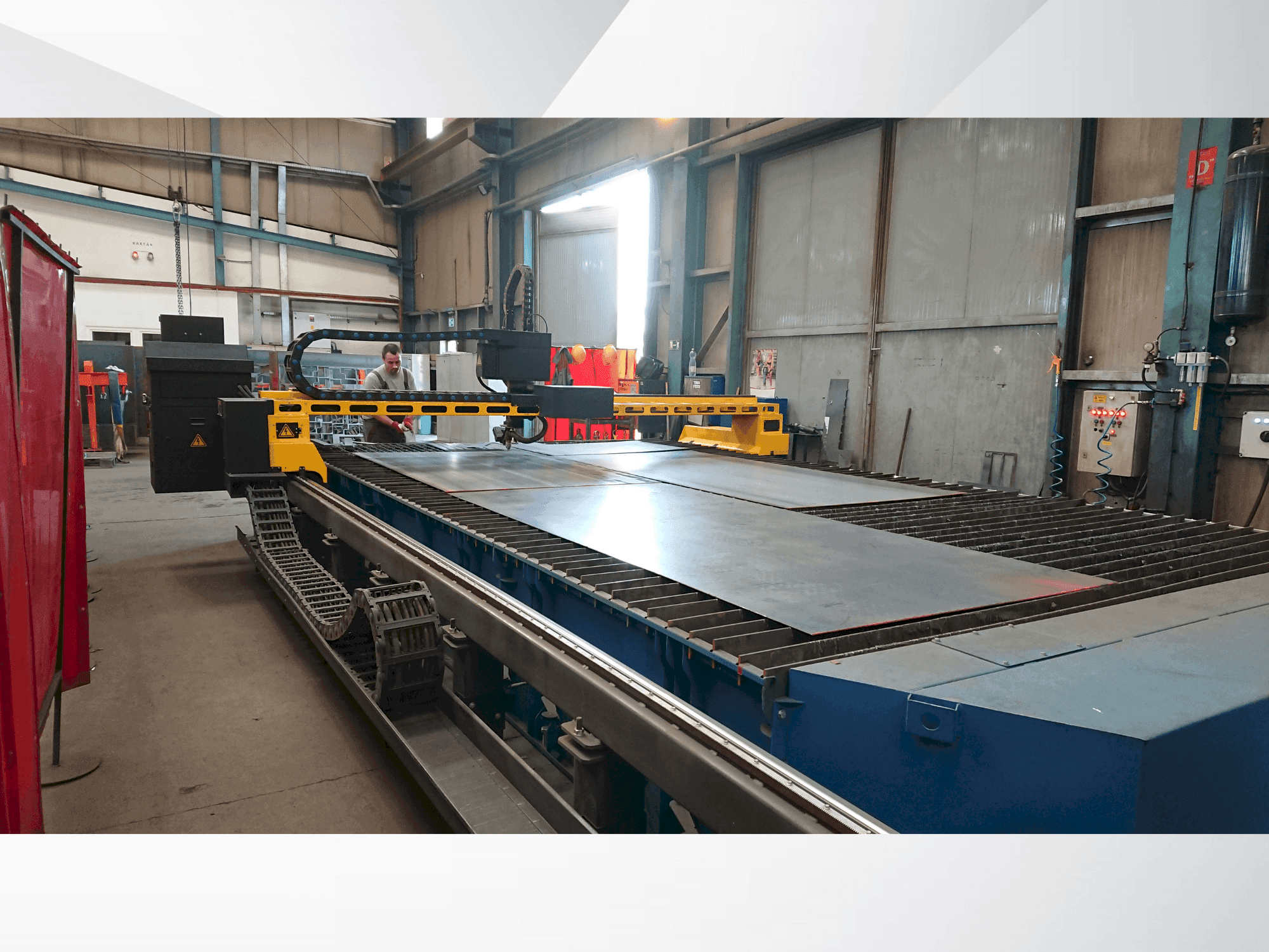 Vista Frontal da AJAN PP 260 A-5T máquina