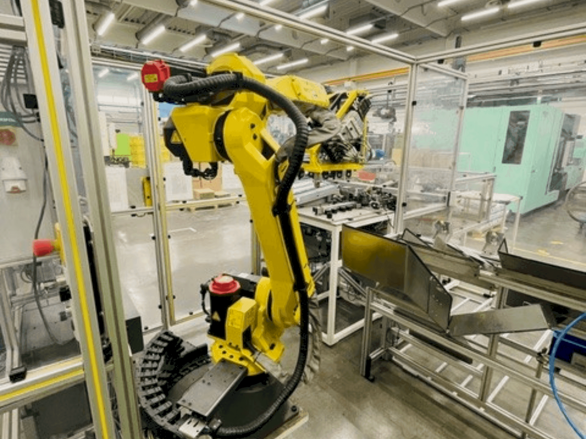 Vista Frontal da FANUC M-20ia 35M máquina