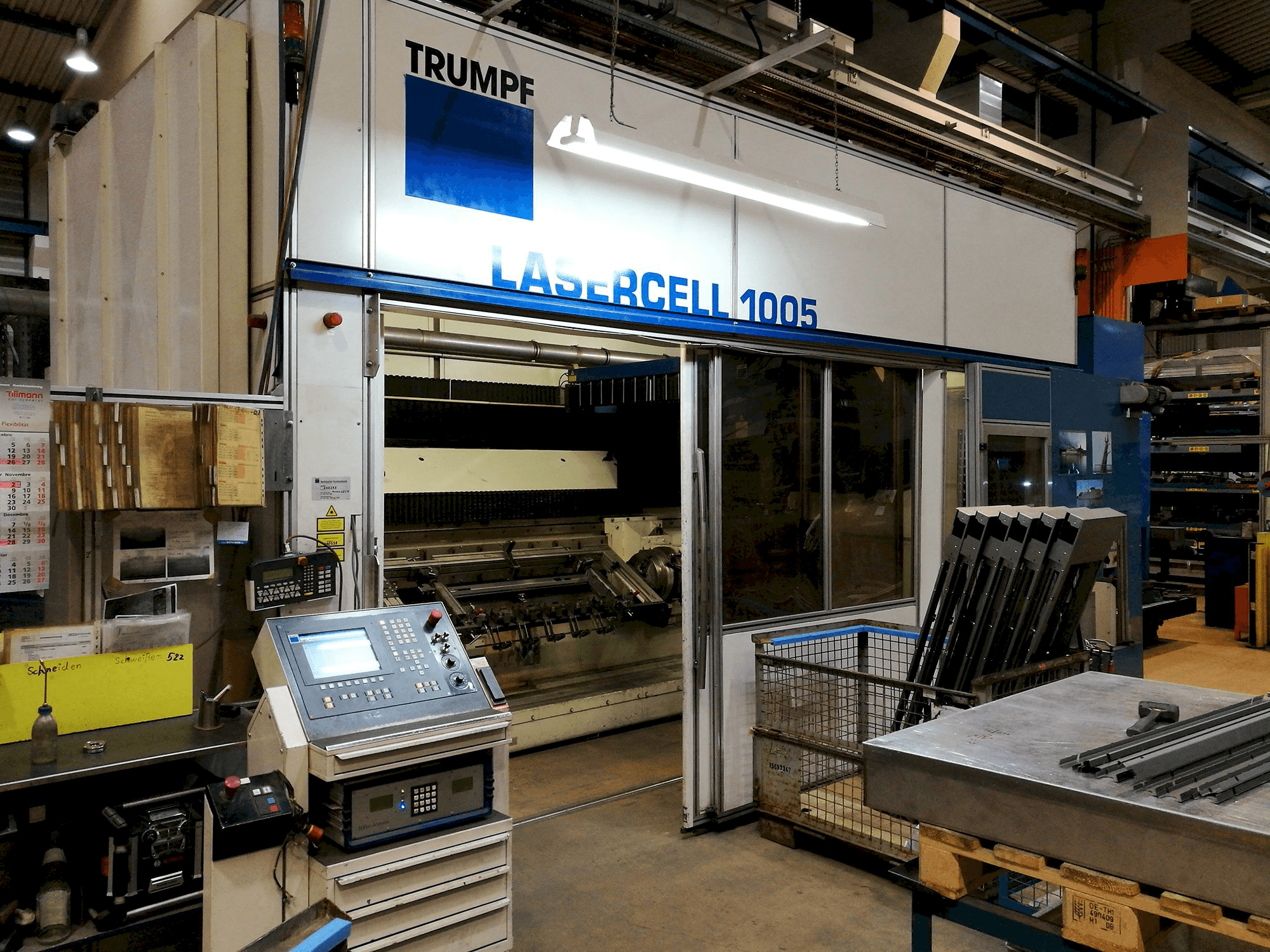 Vista Esquerda da Trumpf Lasercell TLC 1005 máquina