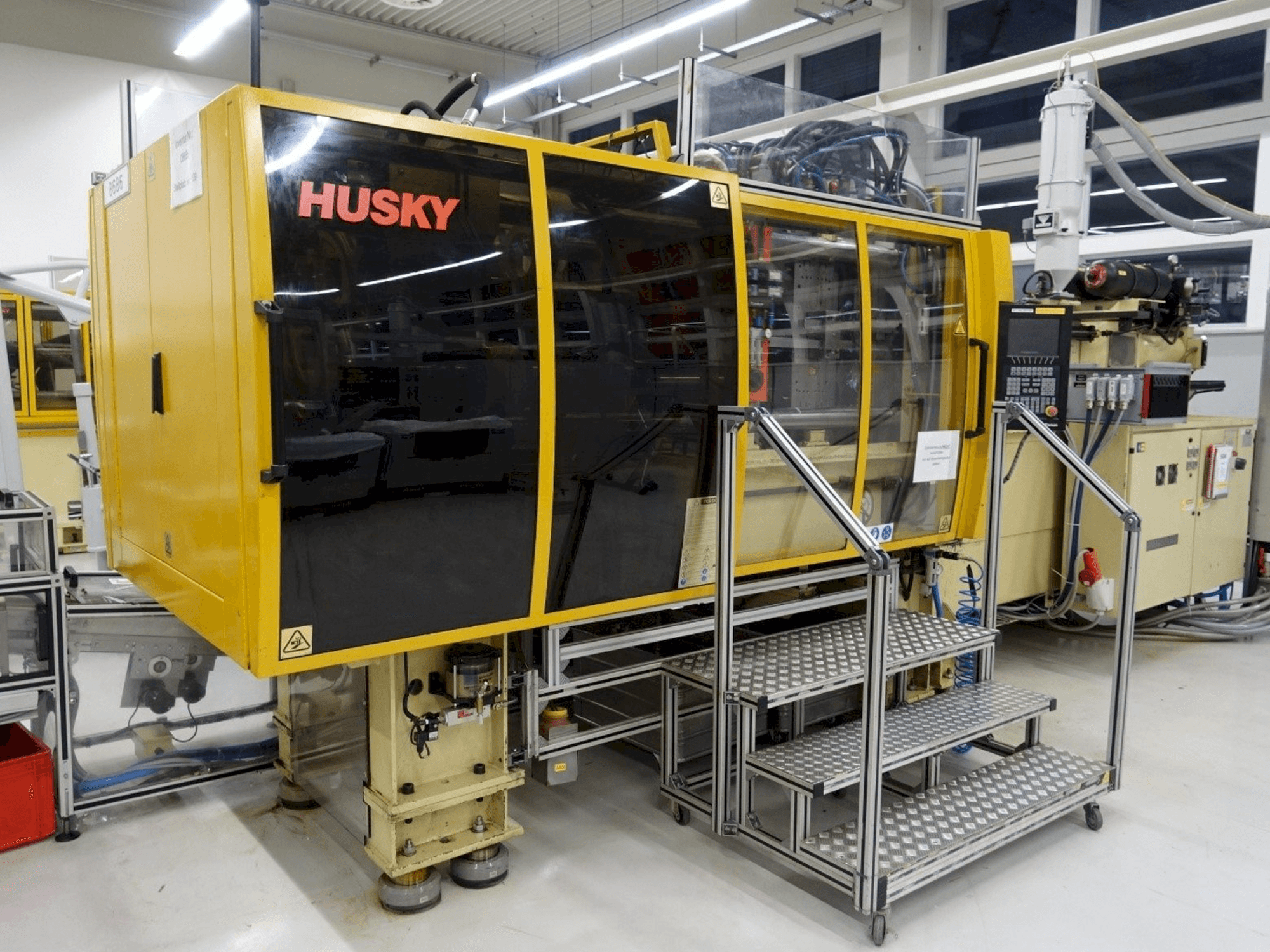 Vista Frontal da Husky GL225 RS70/60 máquina