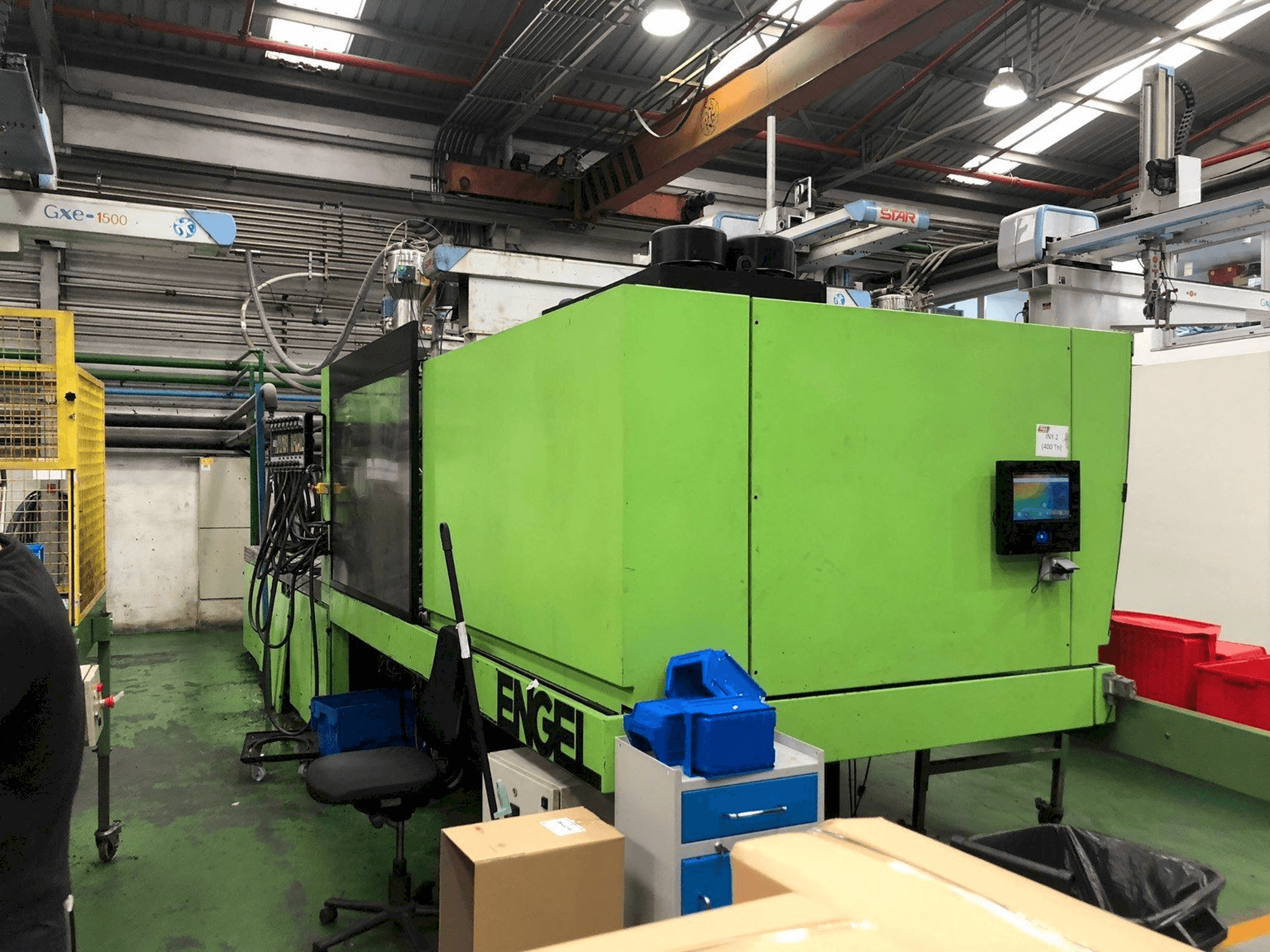 Vista Frontal da Engel ES 3550/400 HL máquina