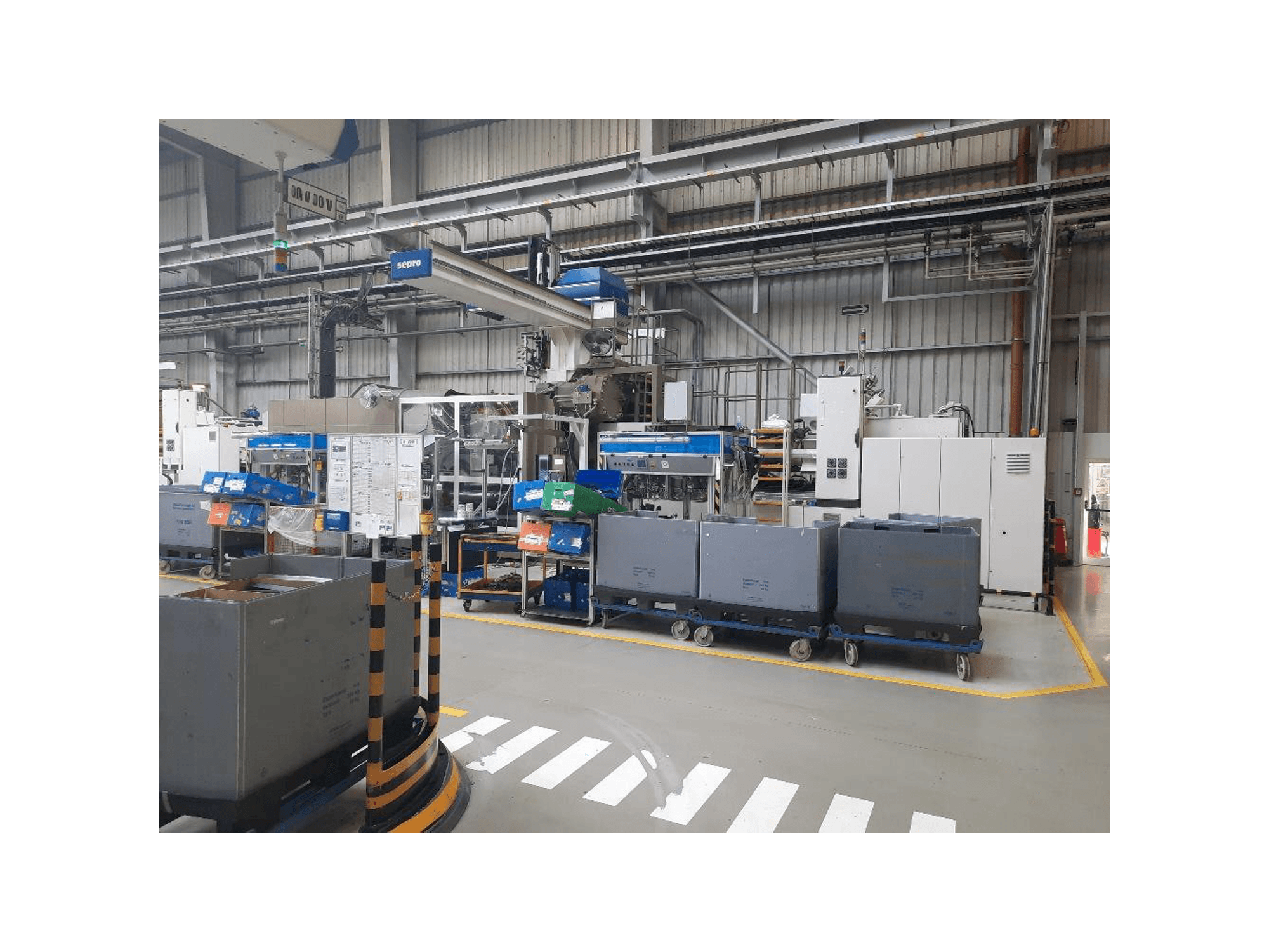 Vista Frontal da Battenfeld 2000/19000 máquina