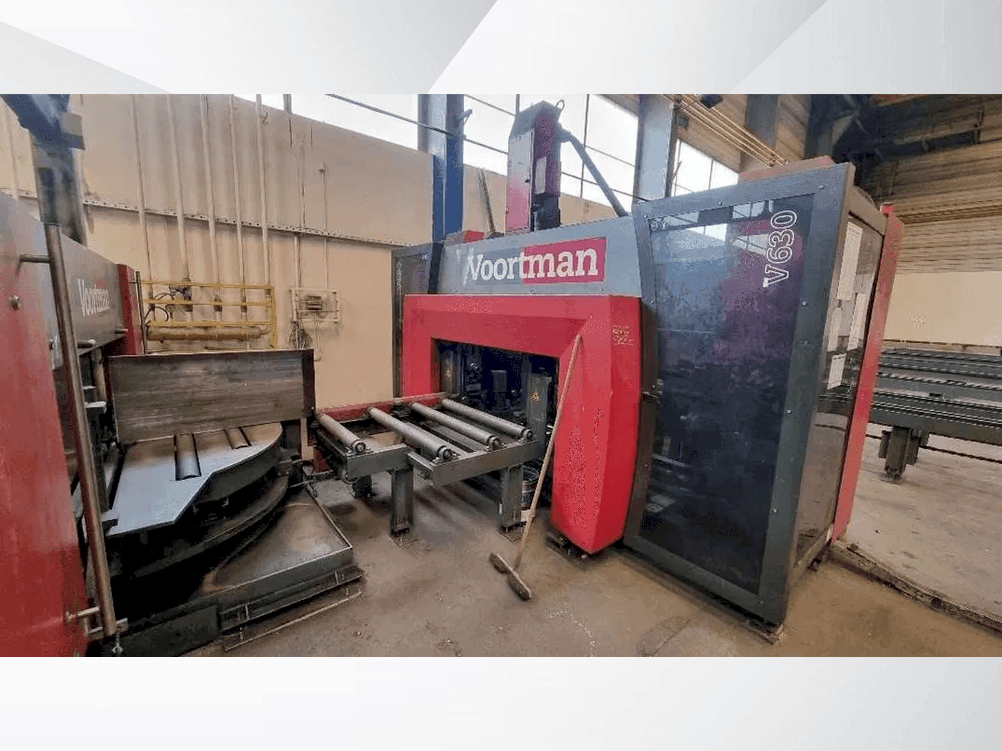 Vista Frontal da VOORTMAN V630 / VB1050 máquina