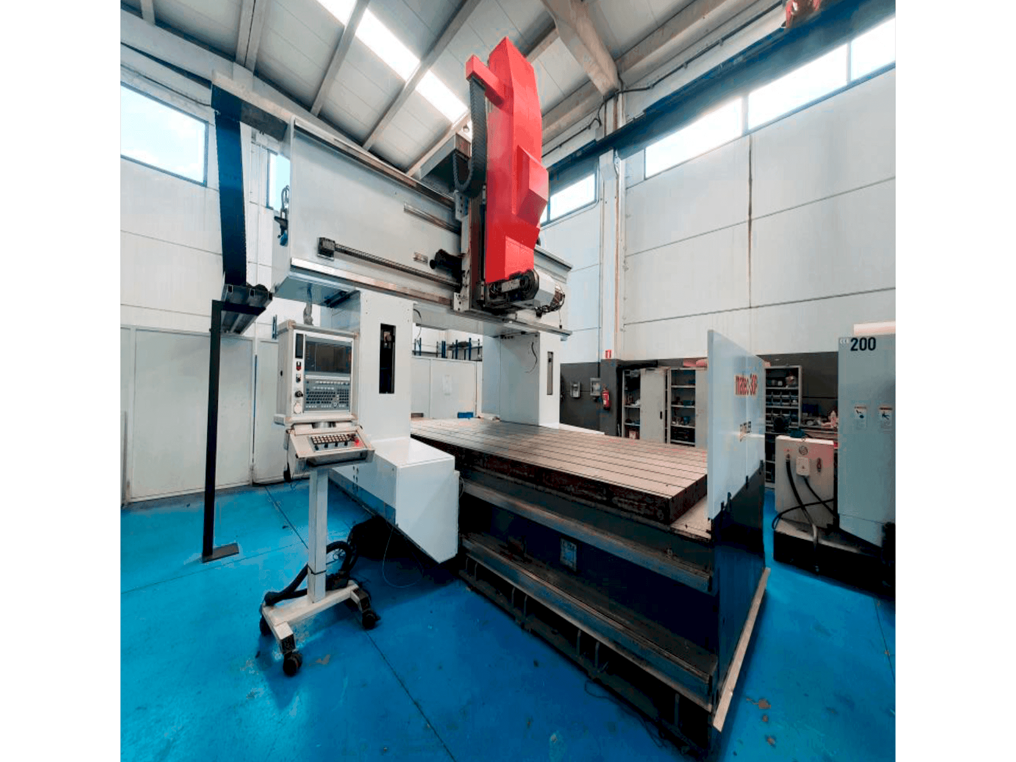 Vista Frontal da Matec 30P máquina