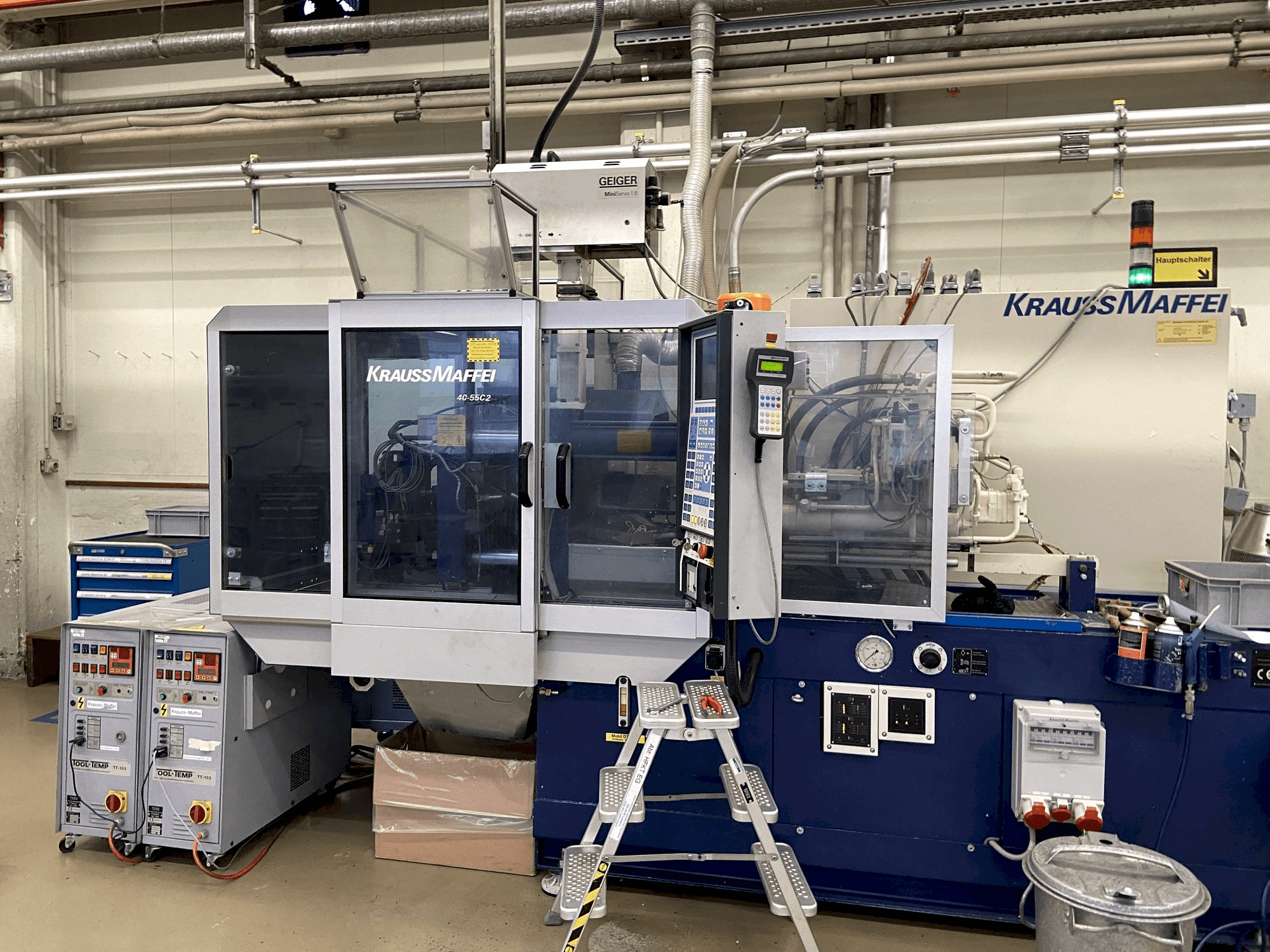 Vista Frontal da Krauss Maffei 40/55 C2 máquina