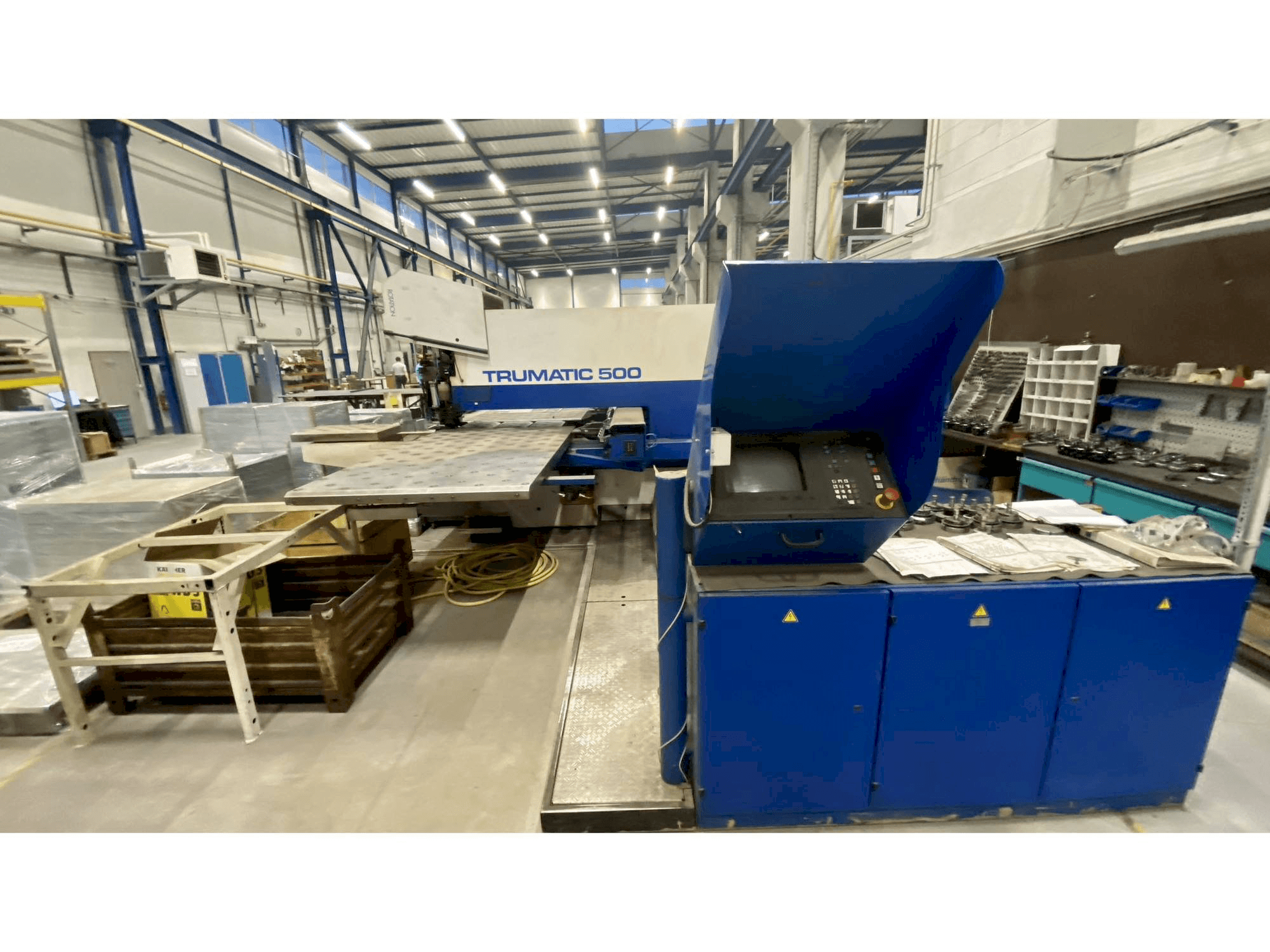 Vista Frontal da Trumpf Trumatic 500R máquina