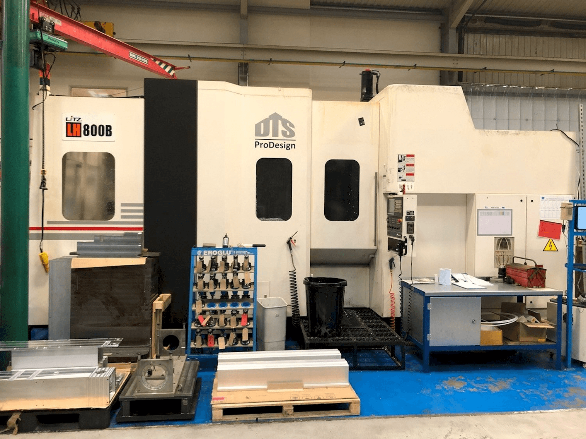 Vista Frontal da Litz LH-800B máquina