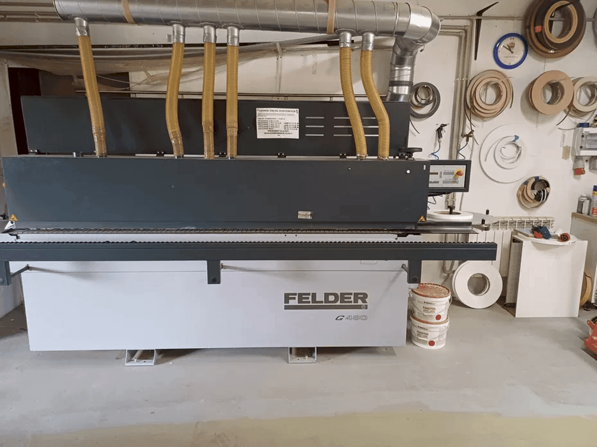 Vista Frontal da FELDER G480 máquina