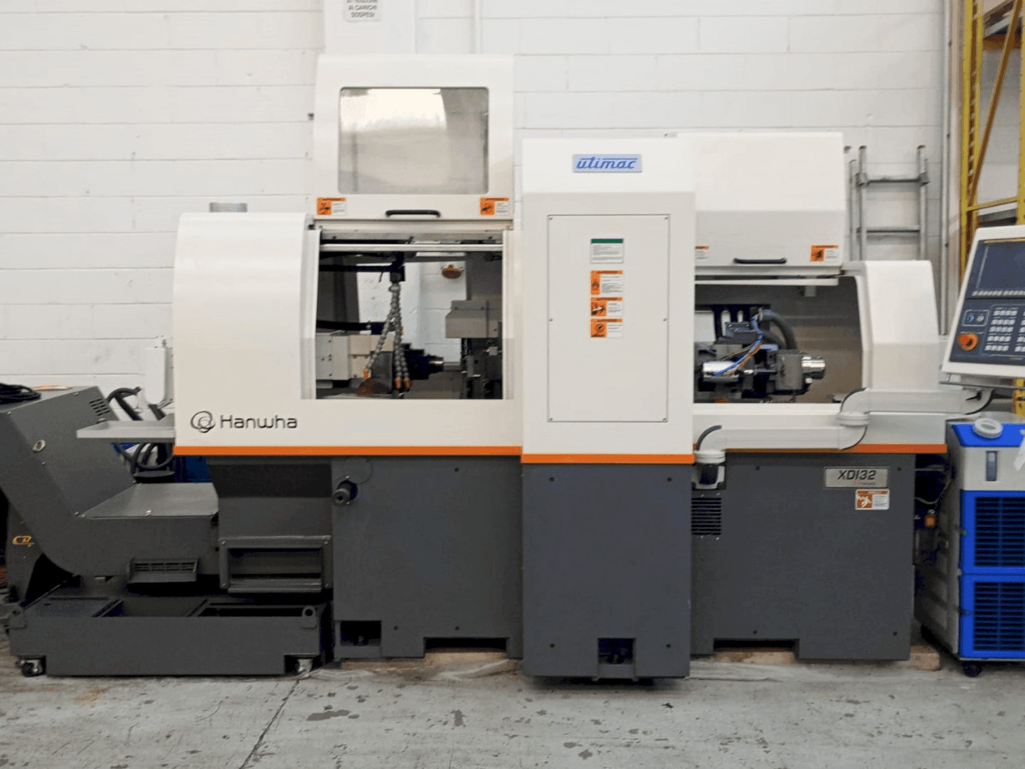 Vista Frontal da Hanwha XDI32-N máquina