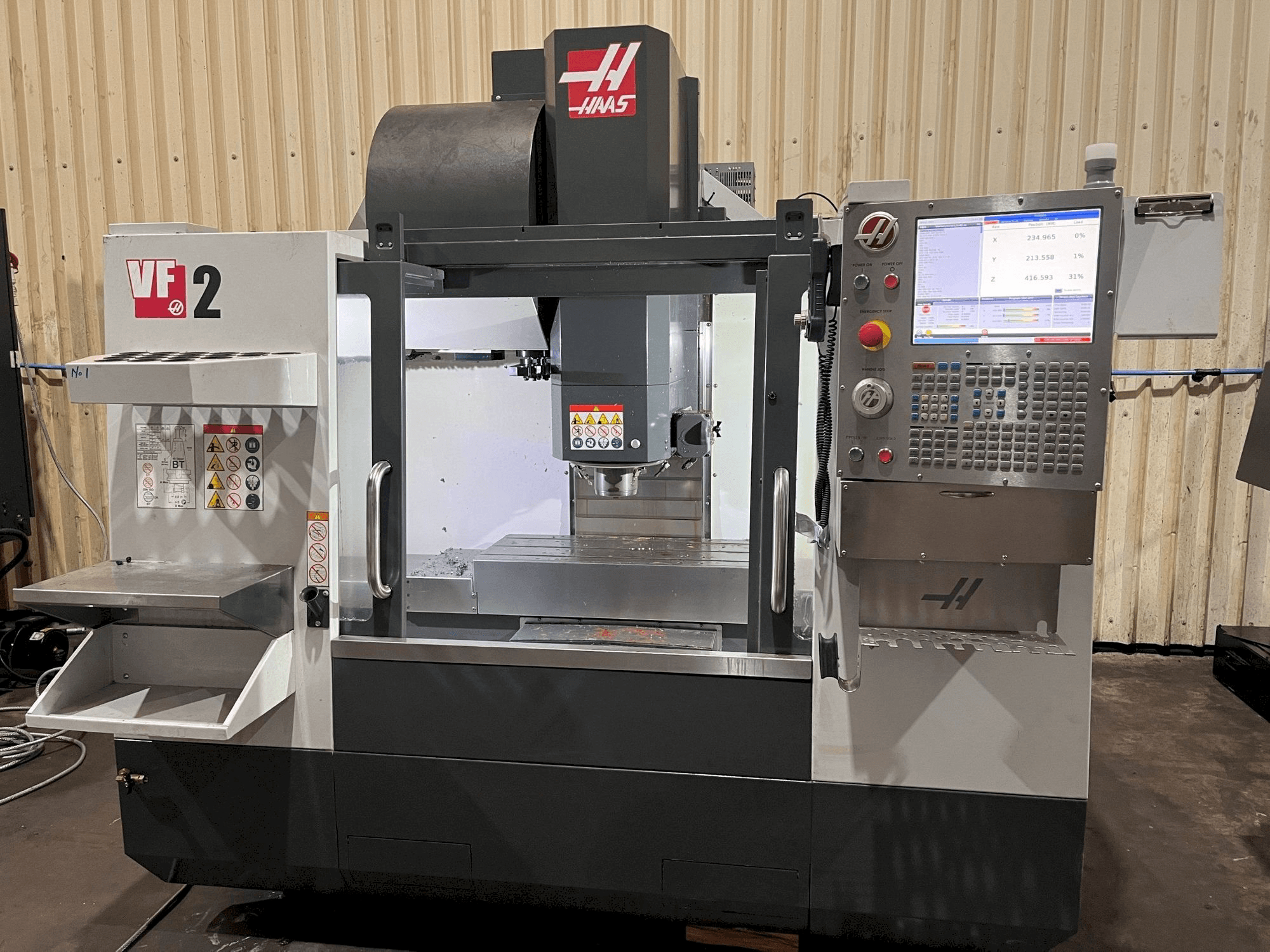 Vista Frontal da HAAS VF-2 máquina