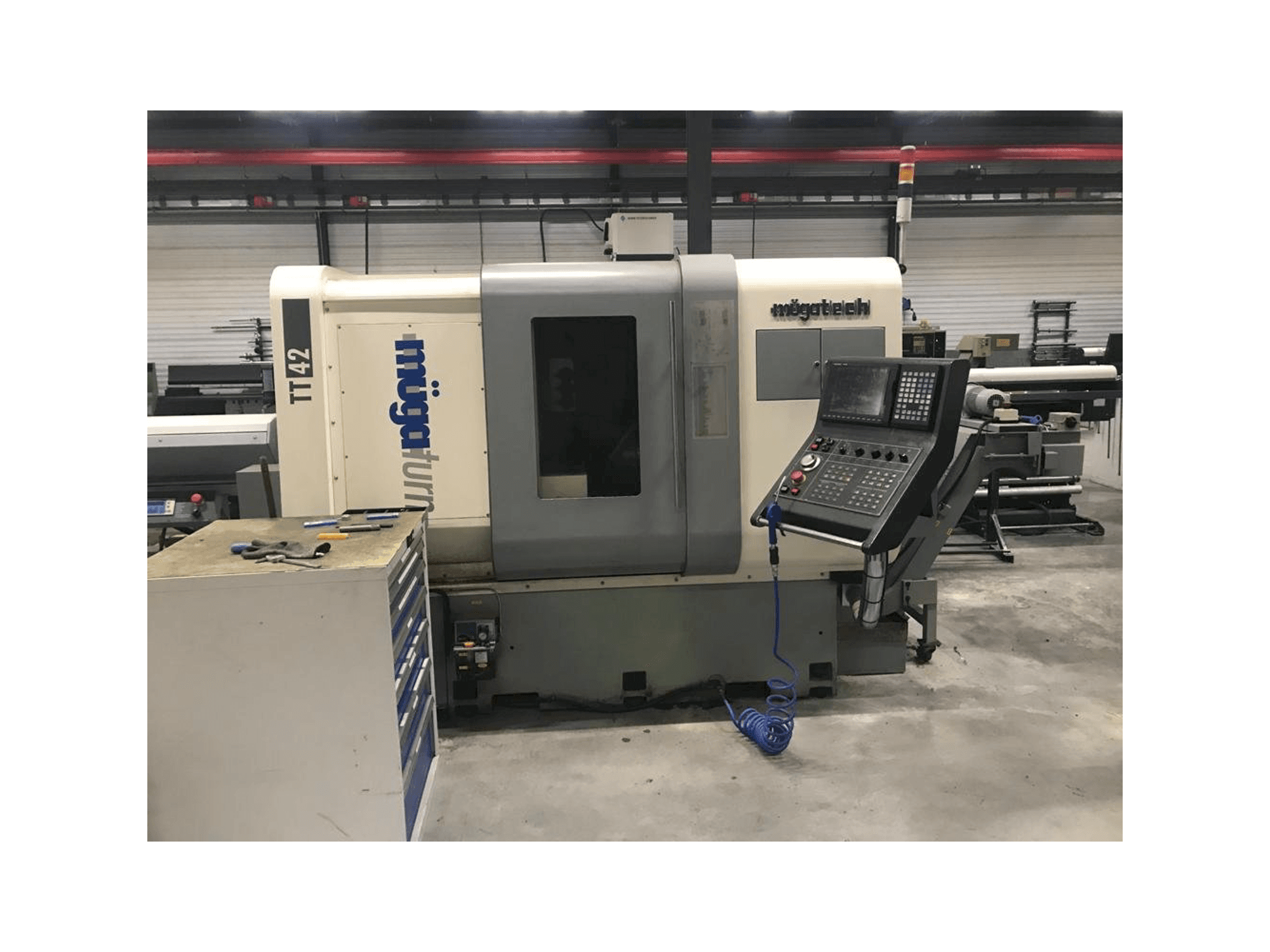 Vista Frontal da Muga TT-42 máquina