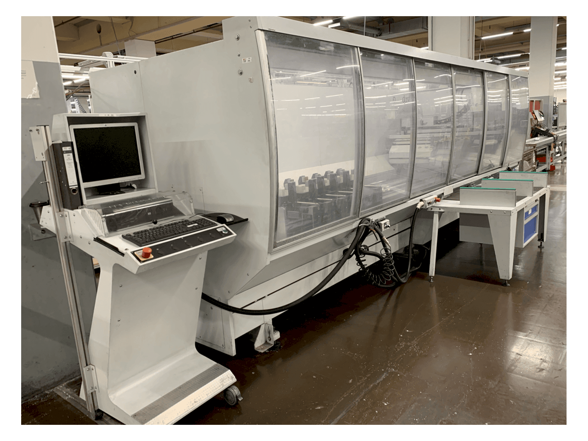 Vista Lateral Esquerda da FomIndustrie Dali 40 máquina