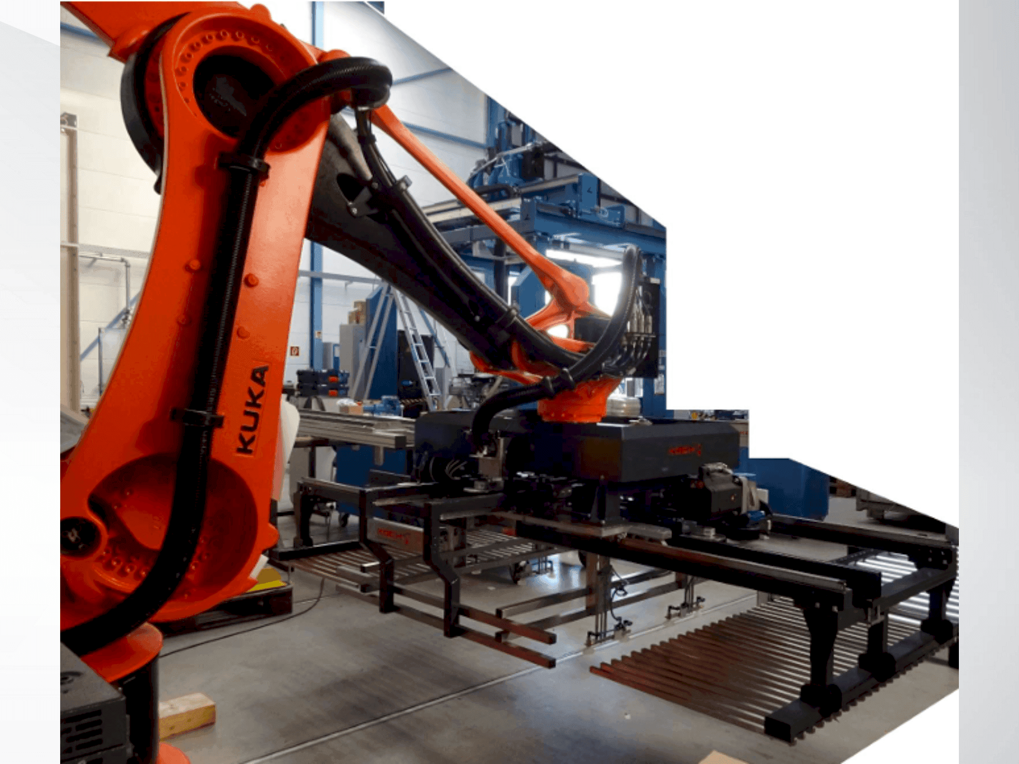 Vista Frontal da KUKA KR 700 PA máquina