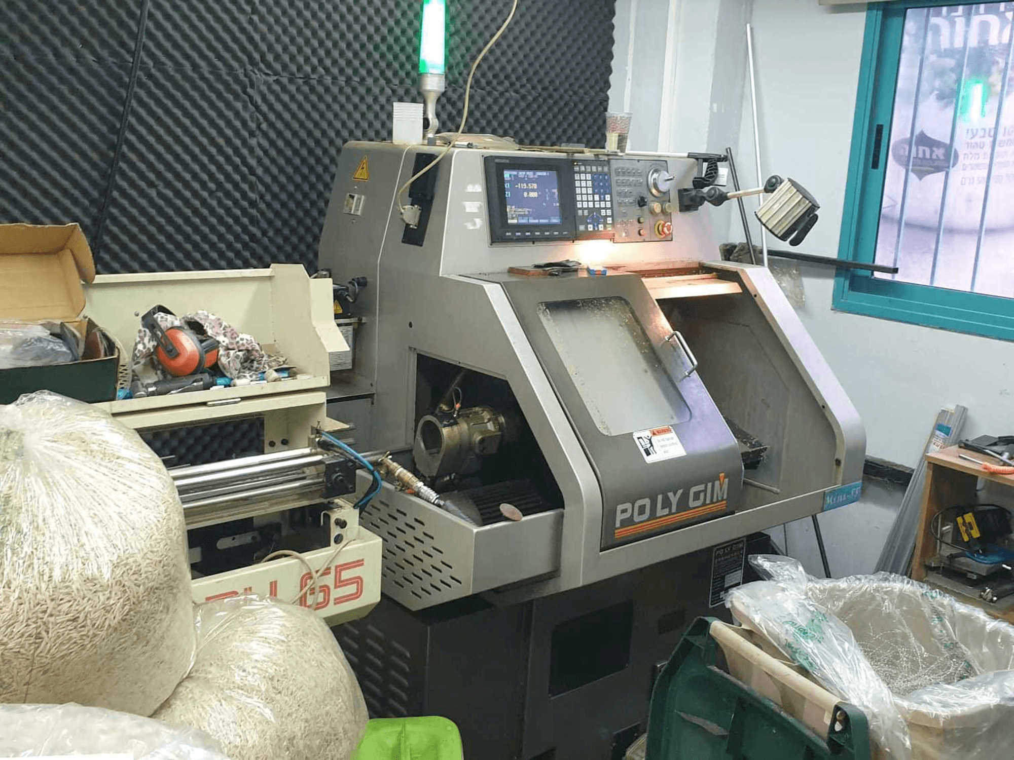 Vista Frontal da PO LY GIM Mini-88 máquina