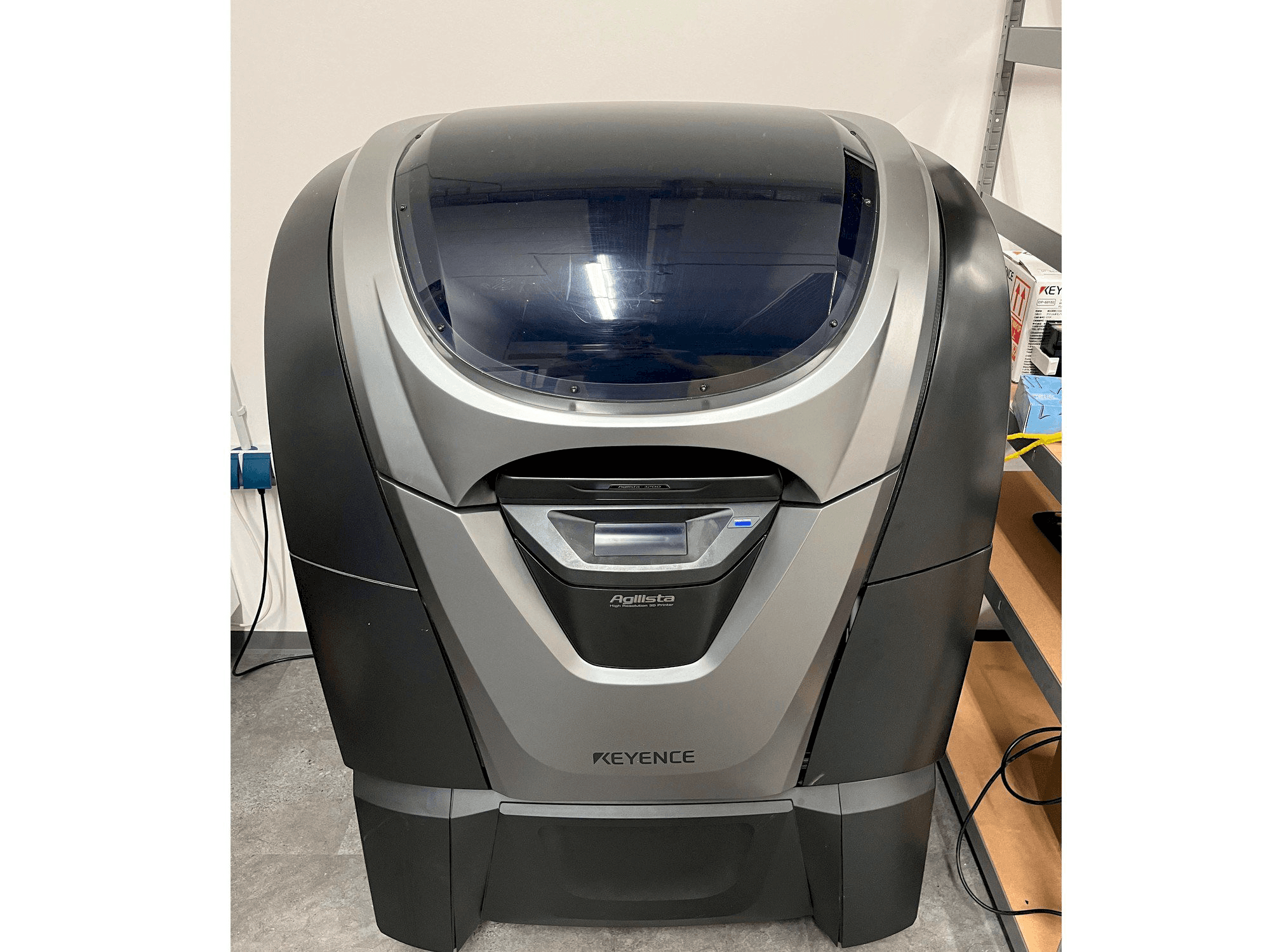 Vista Frontal da KEYENCE Agilista 3200-w máquina