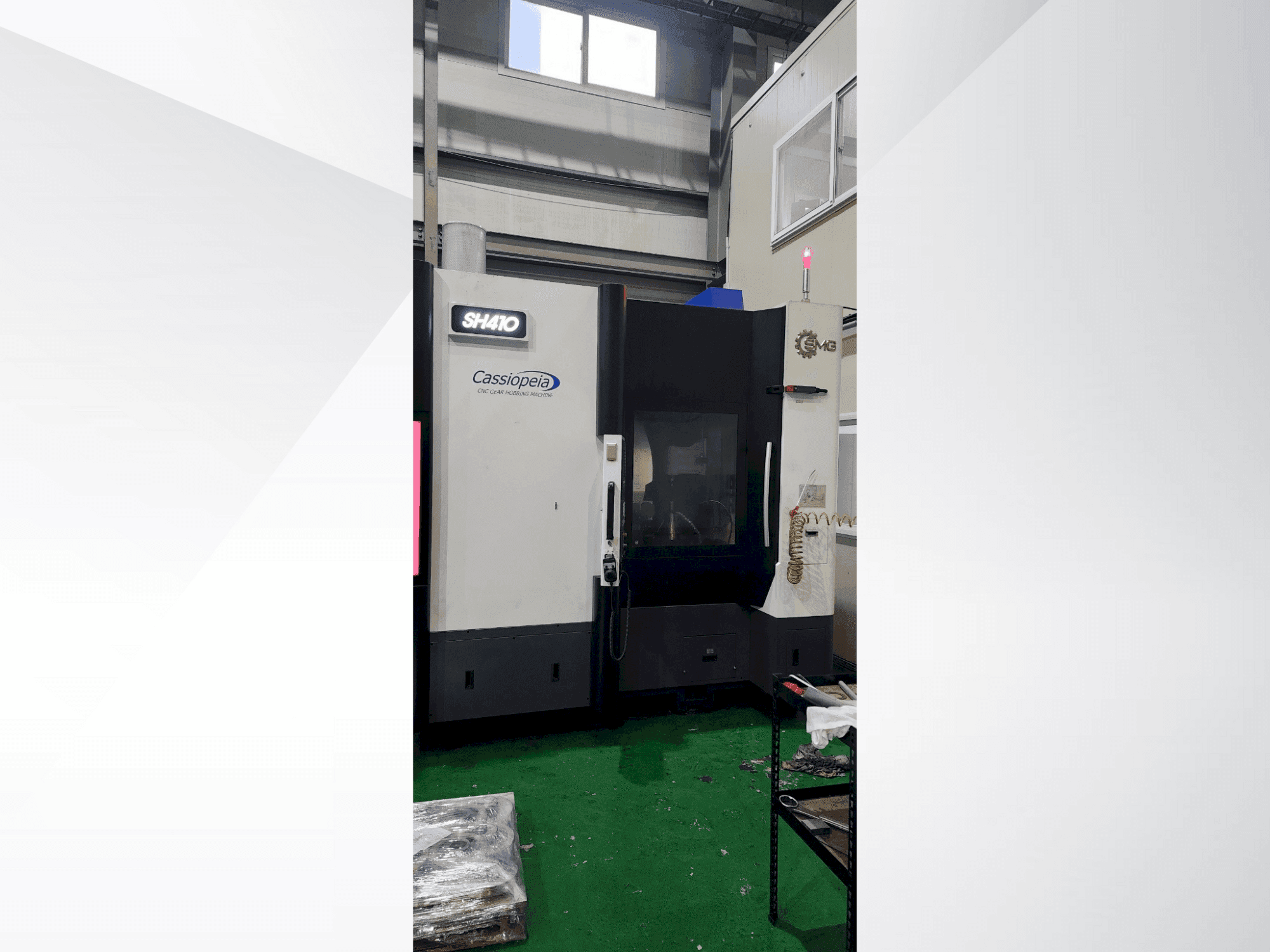 Vista Frontal da SMG SH410 máquina