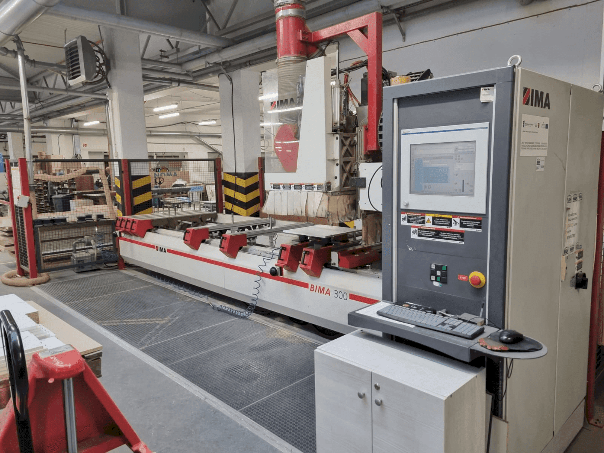 Vista Frontal da IMA BIMA 300 máquina