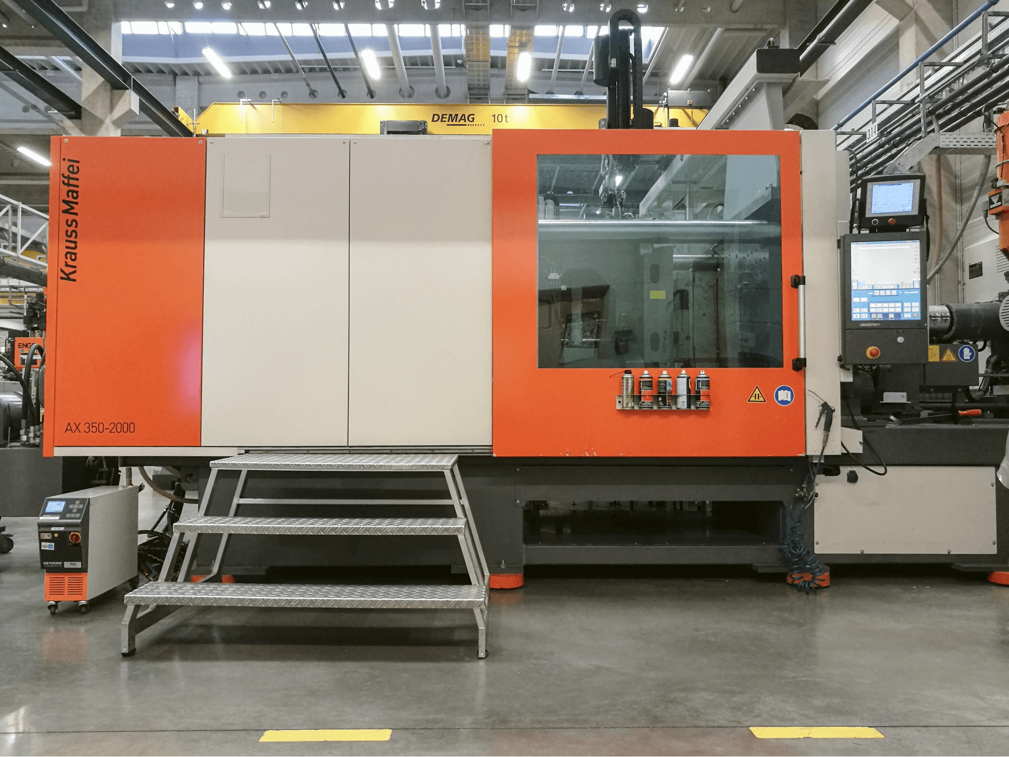 Vista Frontal da Krauss Maffei 350-2000 AX máquina