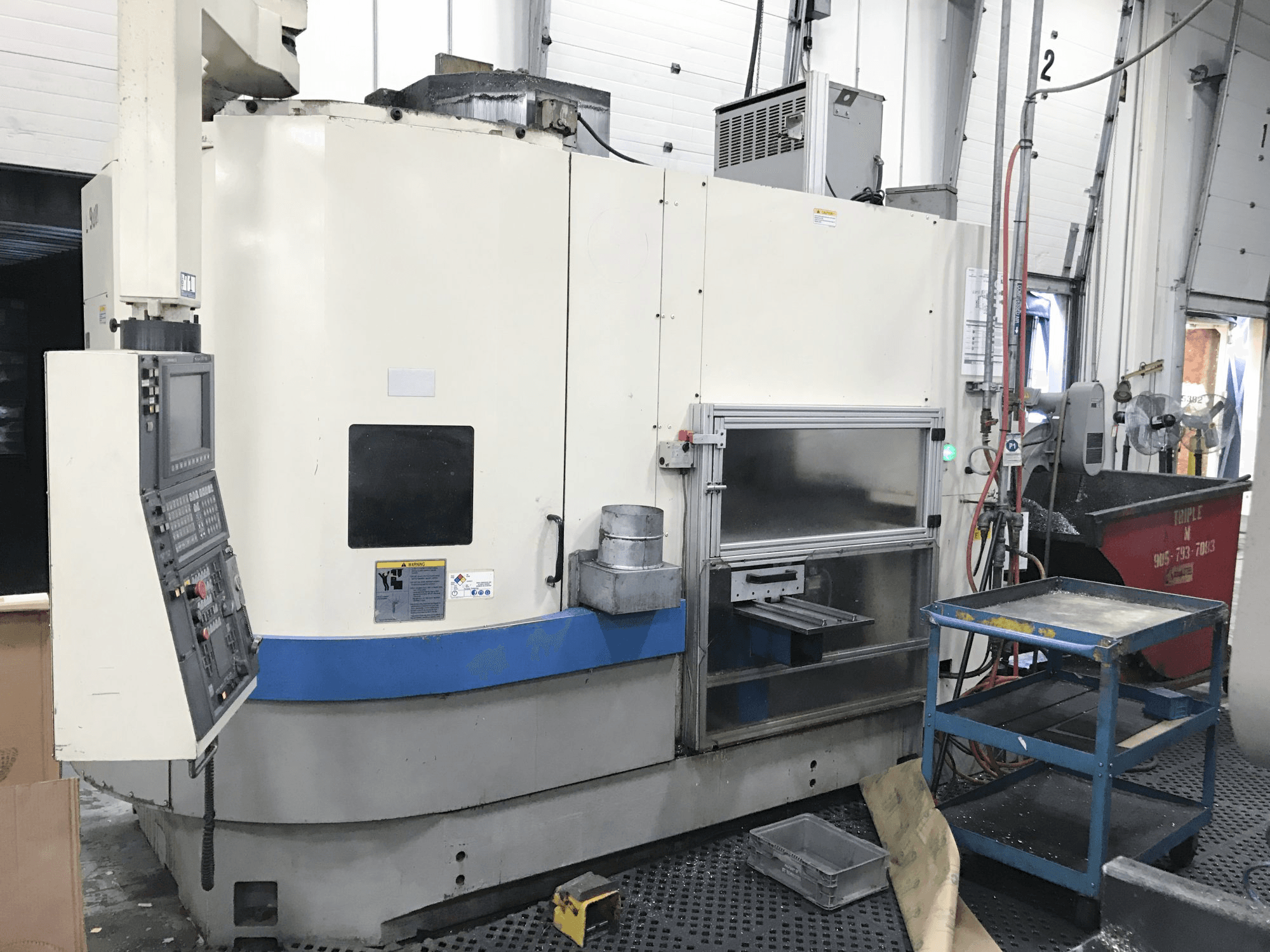 Vista Esquerda da Okuma LVT 400 máquina