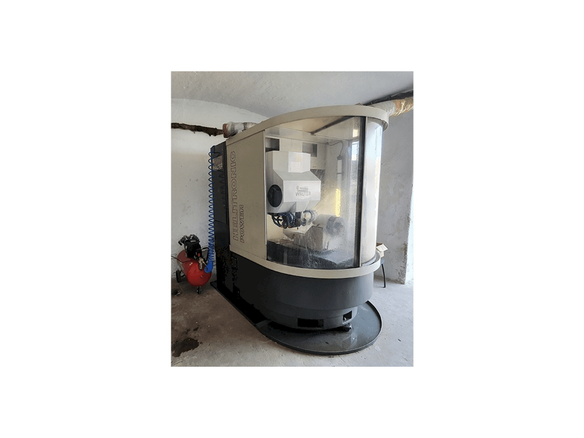 Vista Frontal da Walter Helitronic Power máquina