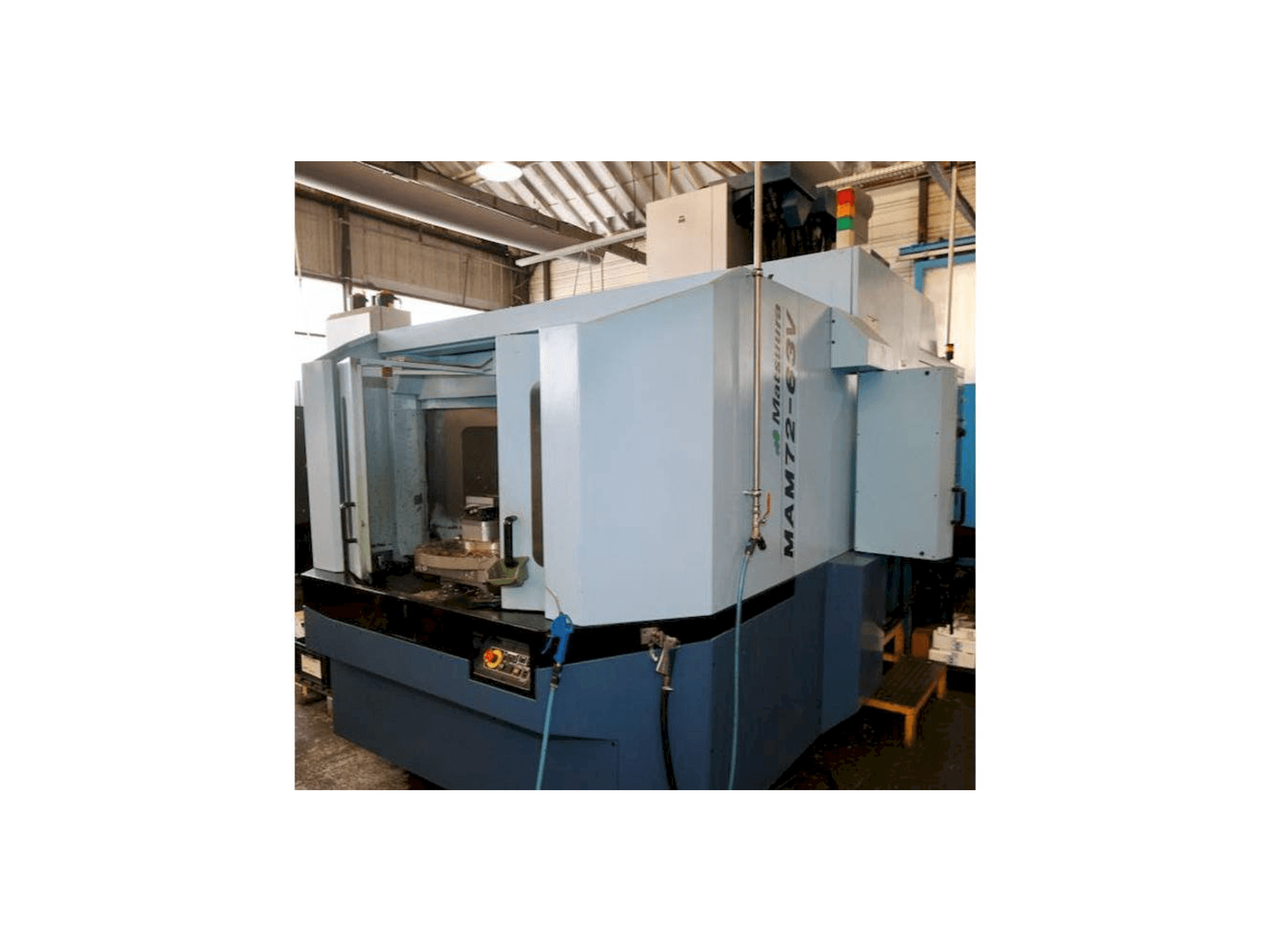 Vista Frontal da Matsuura MAM 72-63V(2007) máquina