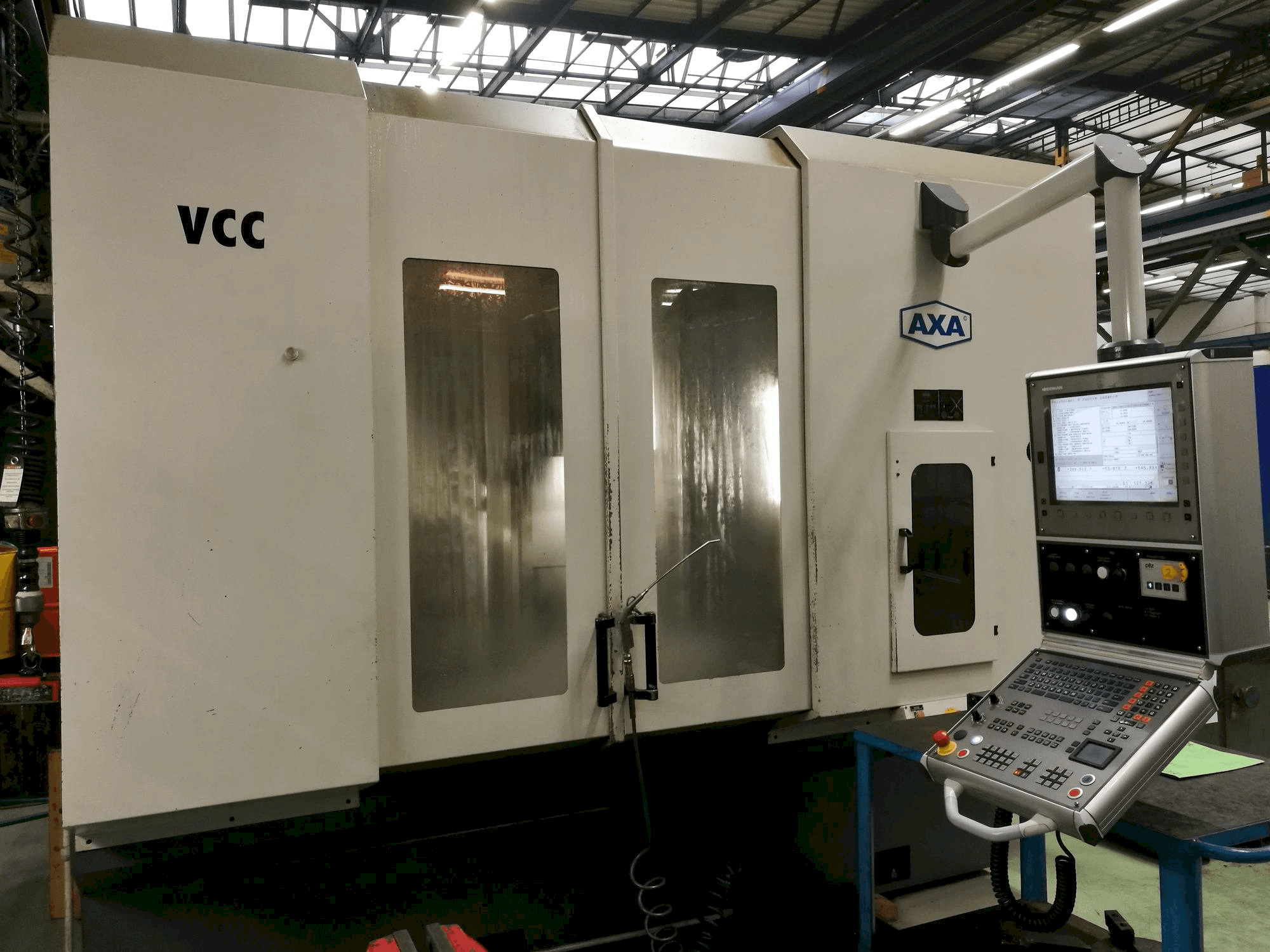 Vista Frontal da AXA VCC 1200 máquina