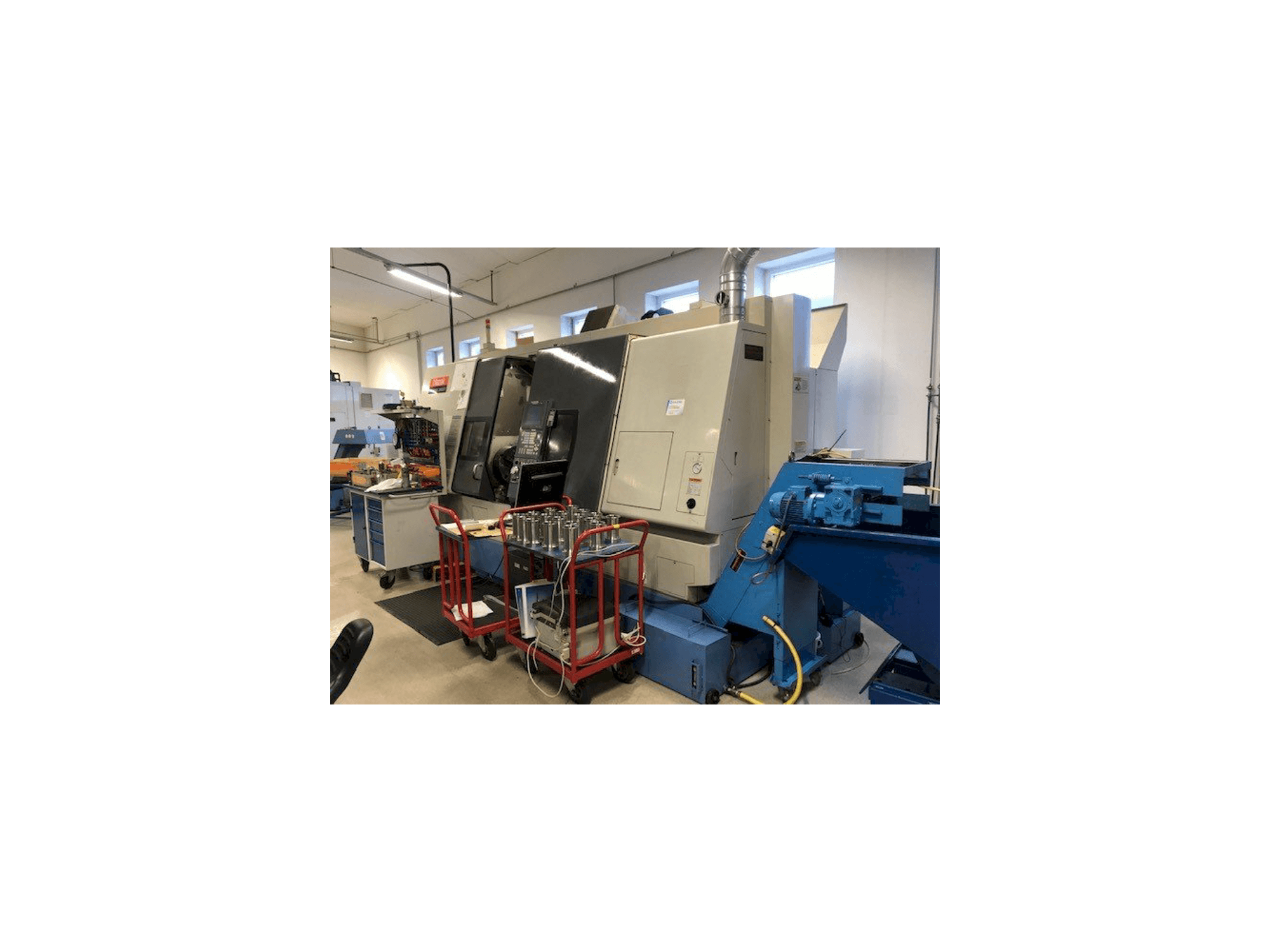 Vista Frontal da Mazak Integrex 300SY máquina