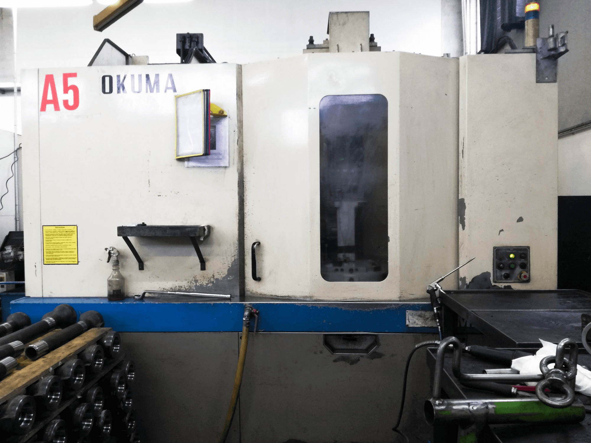 Vista Frontal da Okuma MA-50HA máquina