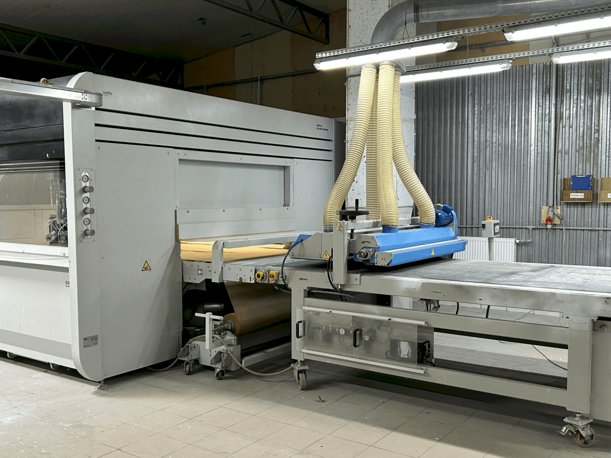 Vista Frontal da CEFLA MITO K máquina