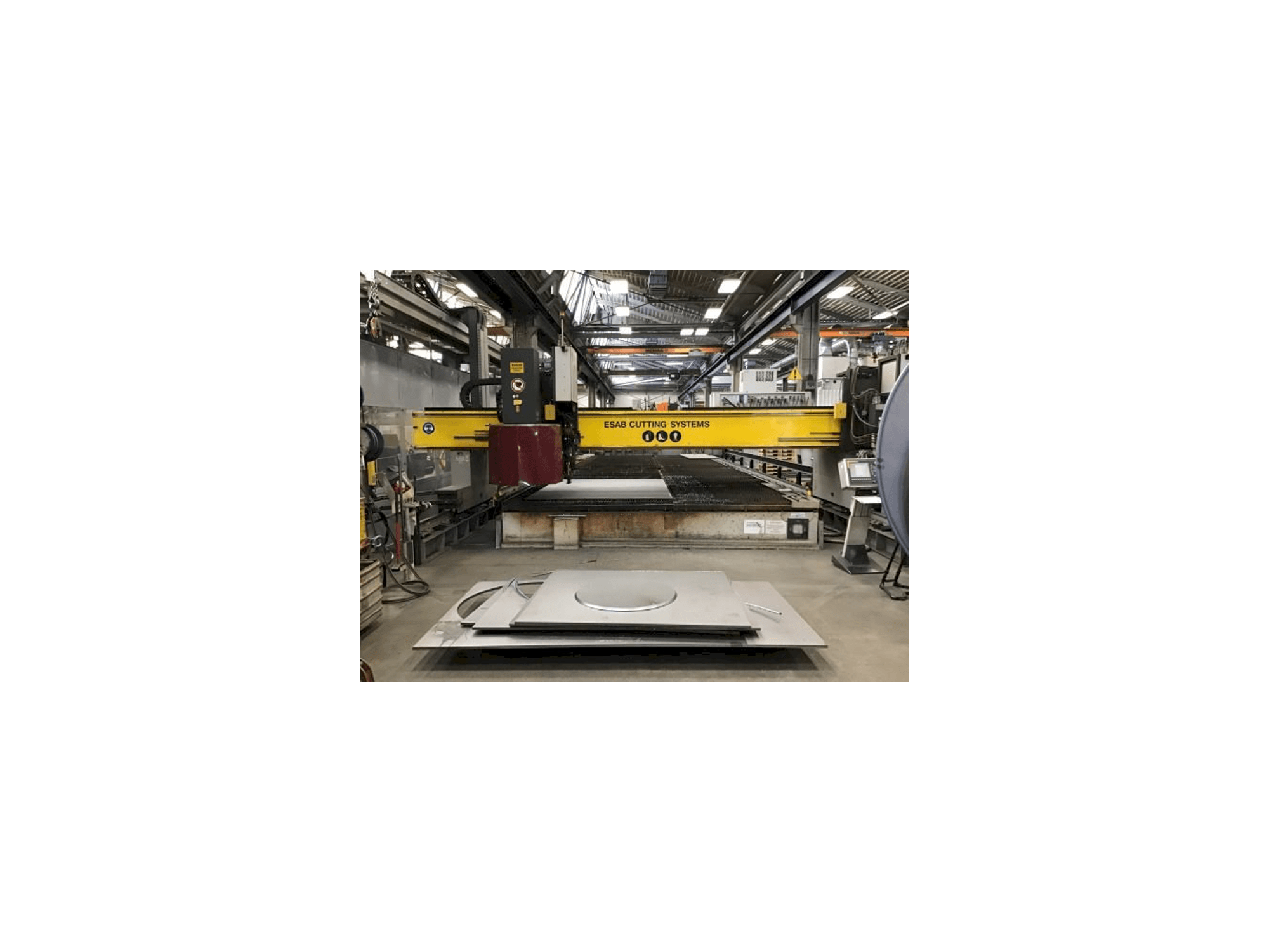 Vista Frontal da ESAB NXB 6500 máquina