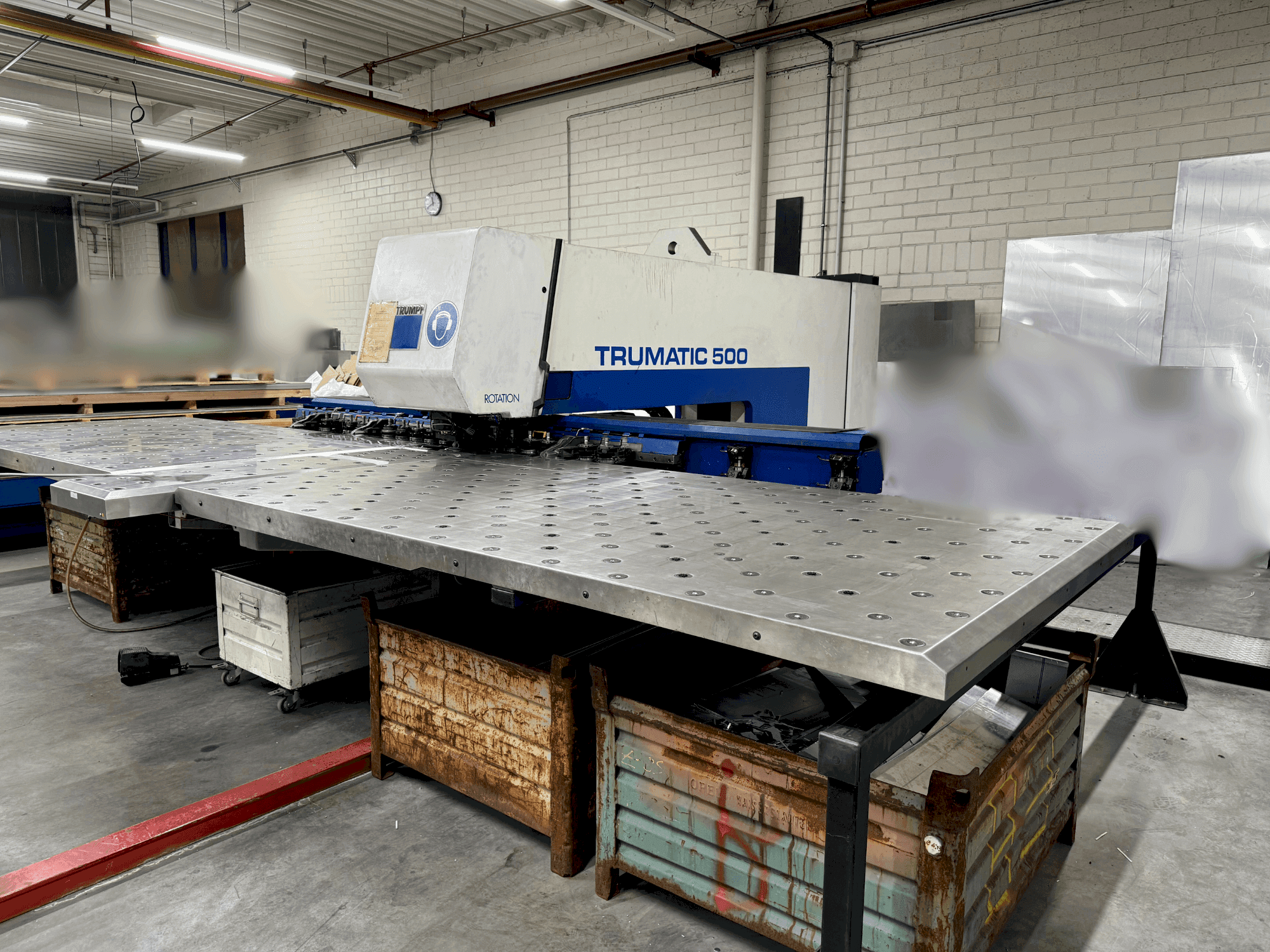 Vista Frontal da TRUMPF TRUMATIC 500 máquina