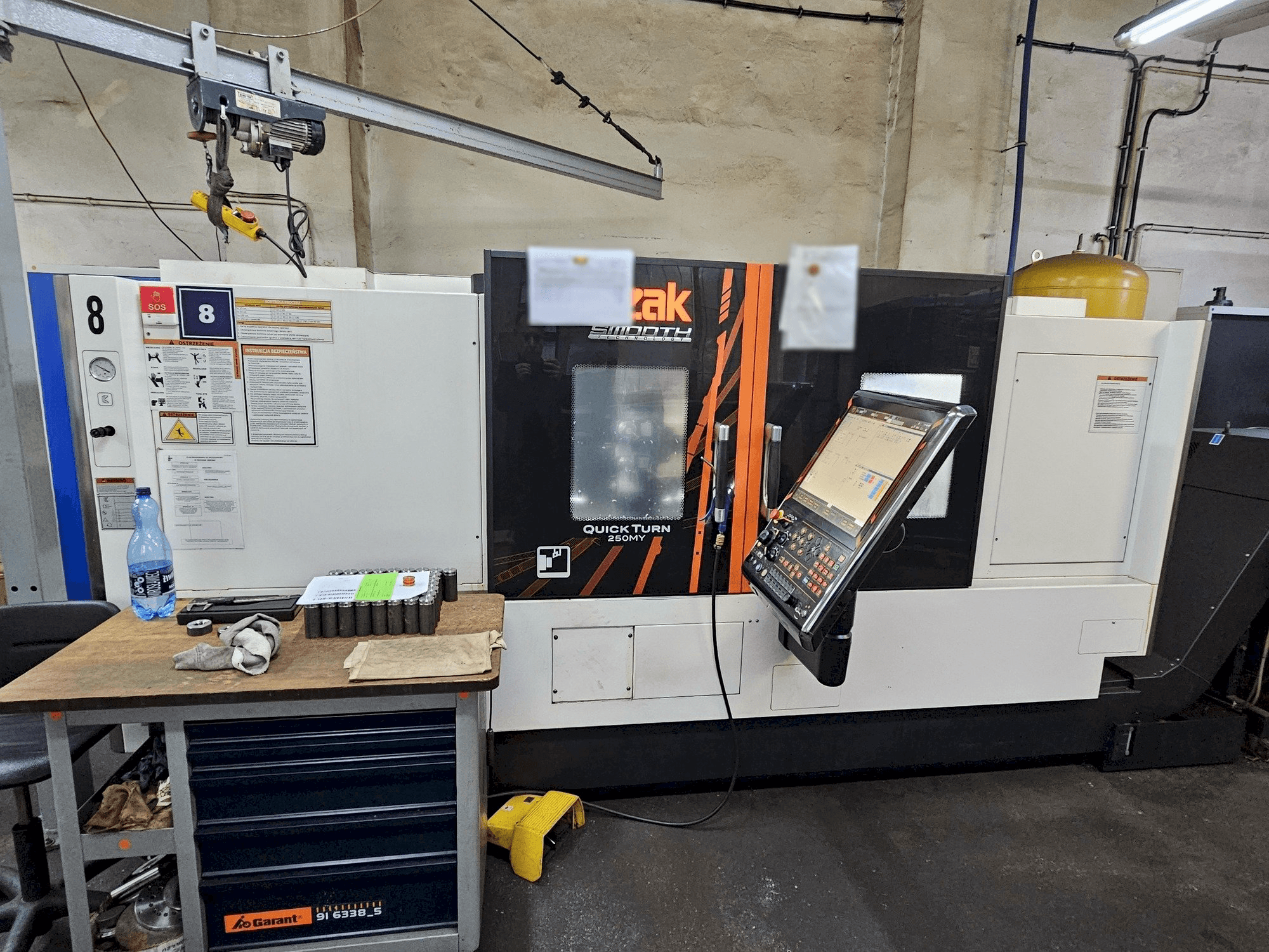 Vista Frontal da Mazak QUICK TURN SMOOTH 250MY máquina