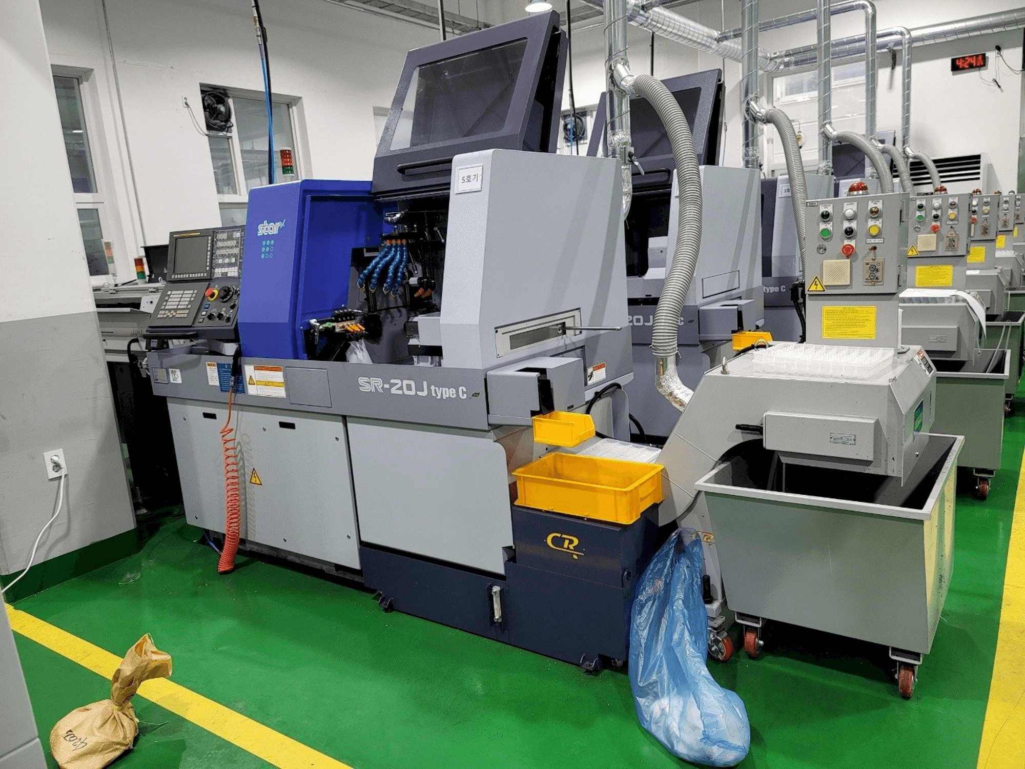 Vista Frontal da Star SR20J type C máquina