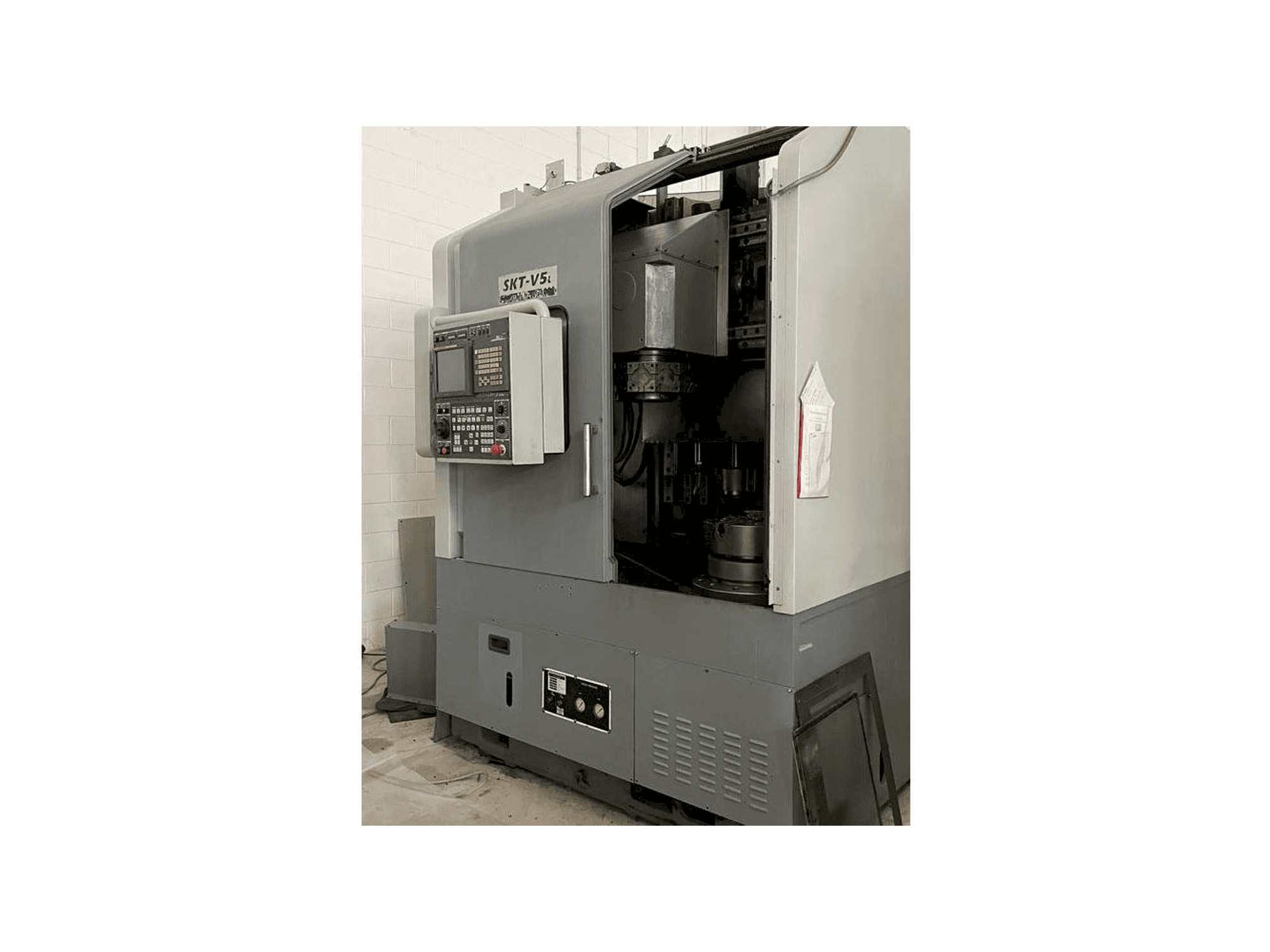 Vista Direita da Hyundai SKT V5L máquina