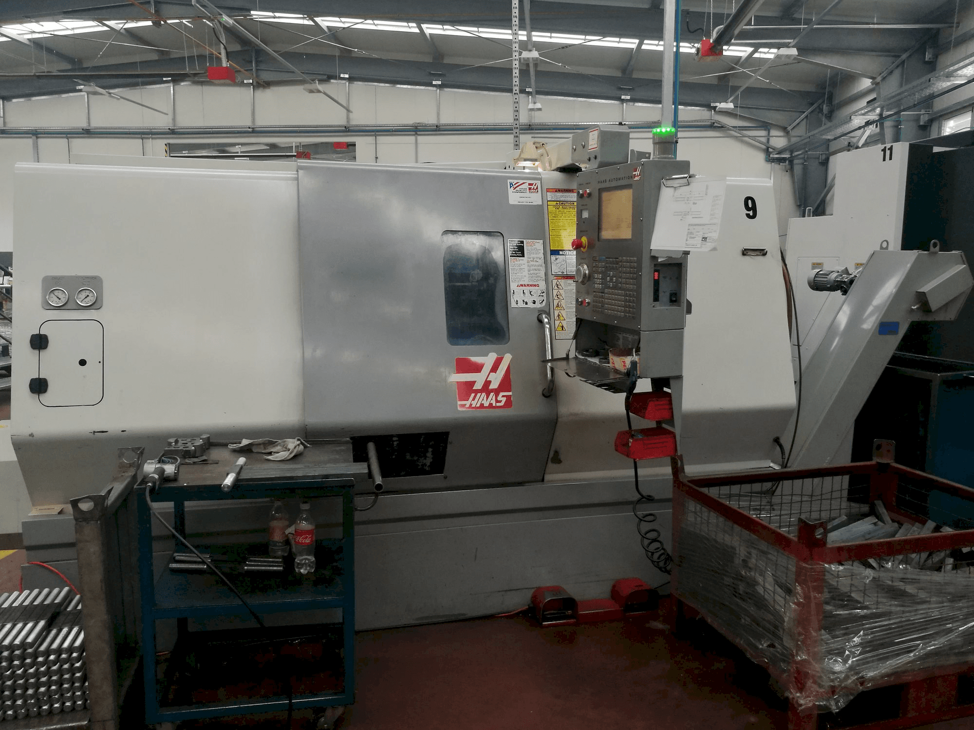 Vista Frontal da HAAS SL-30THE máquina
